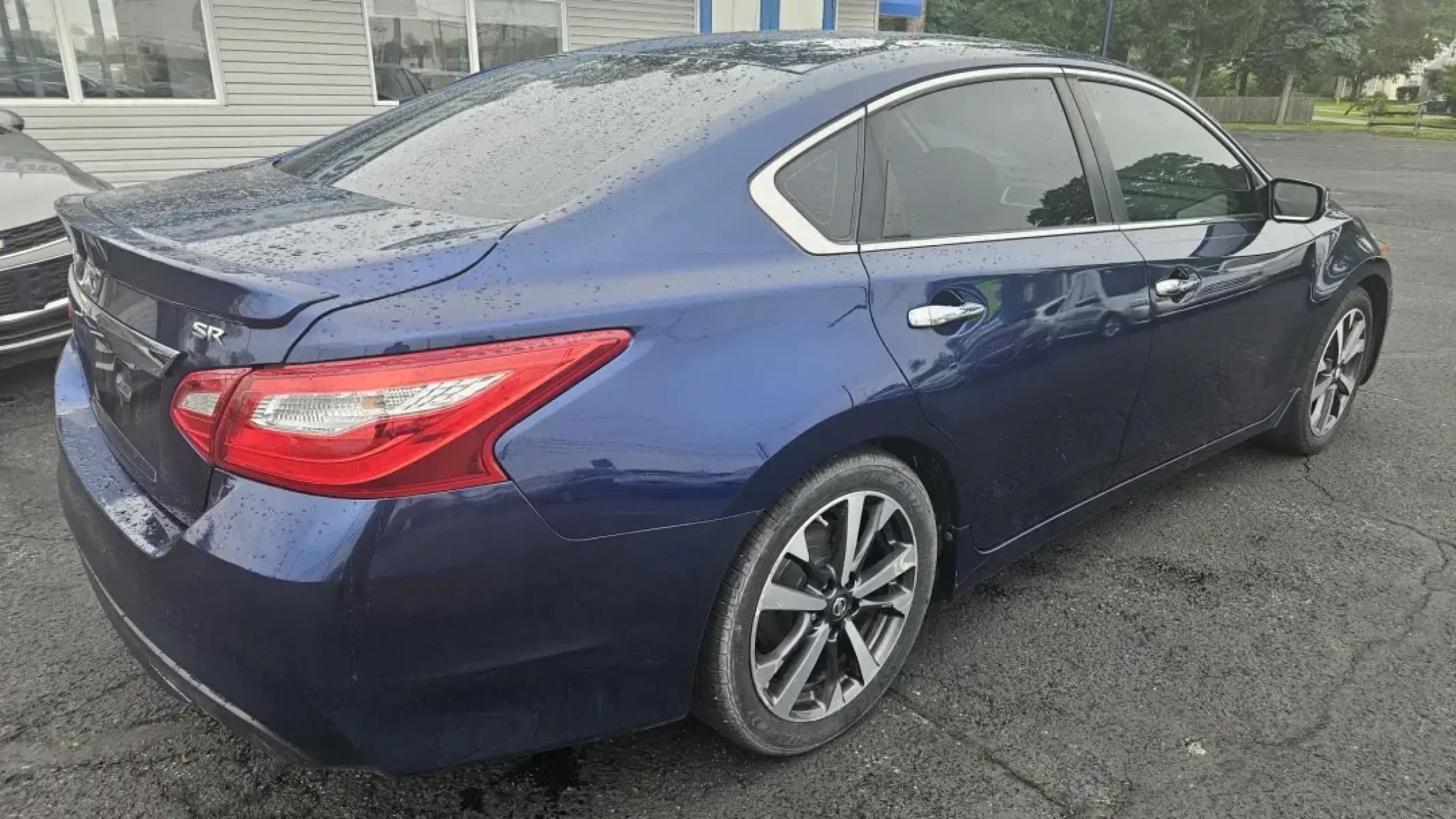 2016 Nissan Altima (1N4AL3AP5GC) with an Other engine, located at 5744 Central Avenue, Toledo, OH, 43615, (419) 724-0130, 41.676781, -83.682137 - Experience the open road with confidence in this stunning 2016 Nissan Altima 2.5 S, the perfect vehicle for those who value reliability and style. Located at Auto Credit in Toledo, Ohio, this sedan is not just a mode of transportation; it's a companion for life's everyday adventures. Whether you're - Photo#2