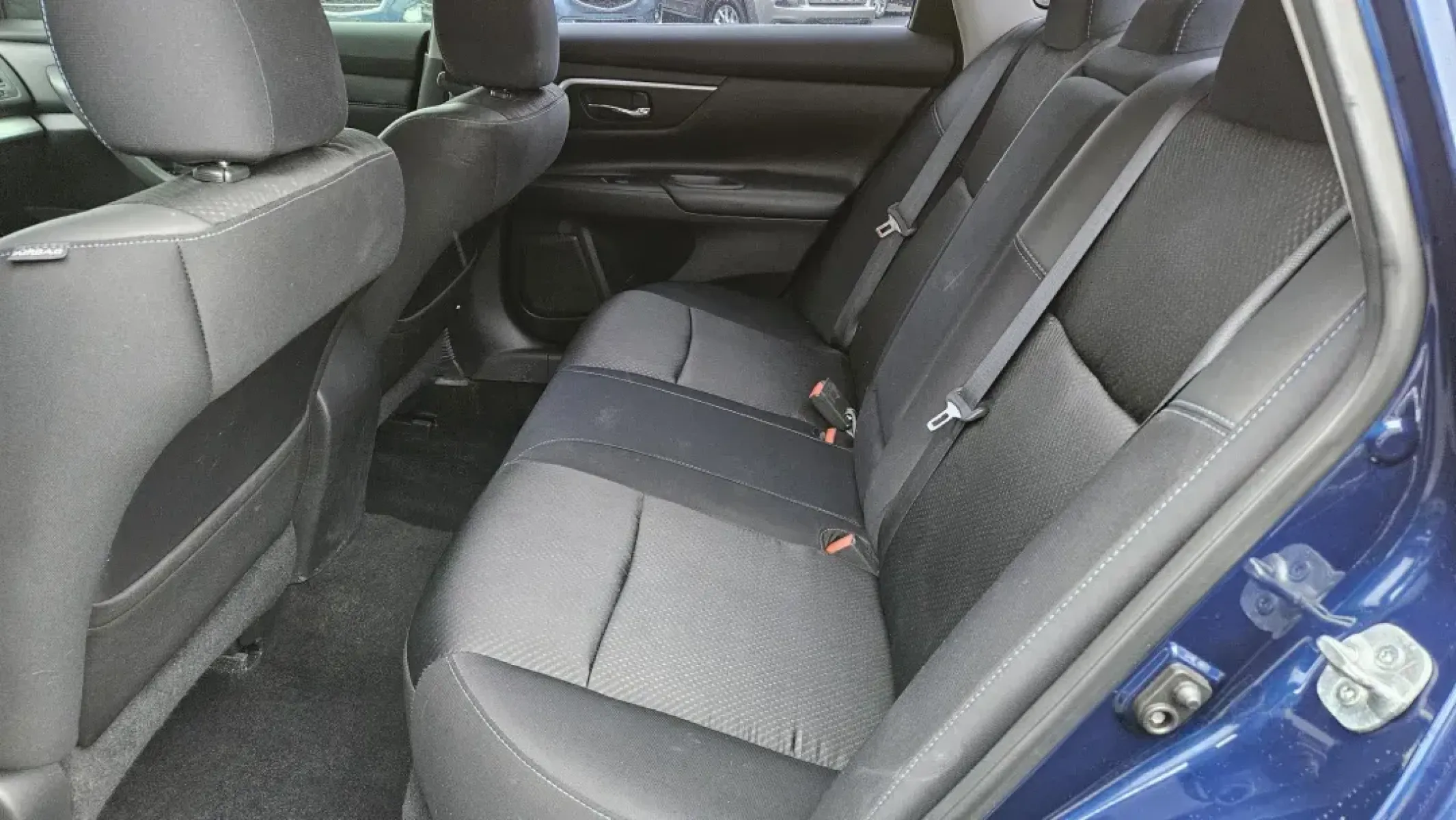 2016 Nissan Altima (1N4AL3AP5GC) with an Other engine, located at 5744 Central Avenue, Toledo, OH, 43615, (419) 724-0130, 41.676781, -83.682137 - Experience the open road with confidence in this stunning 2016 Nissan Altima 2.5 S, the perfect vehicle for those who value reliability and style. Located at Auto Credit in Toledo, Ohio, this sedan is not just a mode of transportation; it's a companion for life's everyday adventures. Whether you're - Photo#10