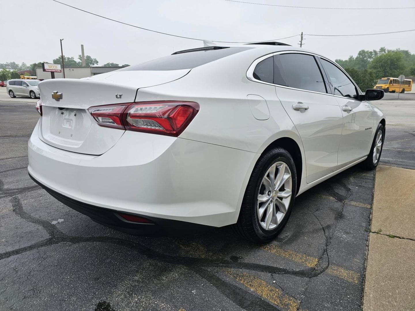 2020 WHITE Chevrolet MALIBU LT (1G1ZD5ST4LF) with an Other engine, located at 502 South Main Street, Columbia City, IN, 46725, (260) 244-4645, 41.151382, -85.490578 - 2020 Chevrolet MALIBU LT - Photo#3