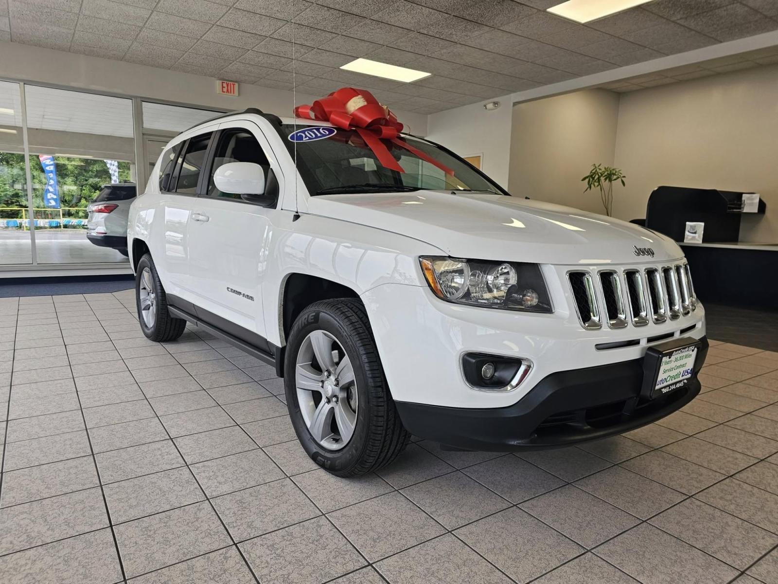 2016 WHITE Jeep COMPASS LATITUDE (1C4NJDEB9GD) with an Other engine, located at 502 South Main Street, Columbia City, IN, 46725, (260) 244-4645, 41.151382, -85.490578 - 2016 Jeep COMPASS LATITUDE - Photo#1