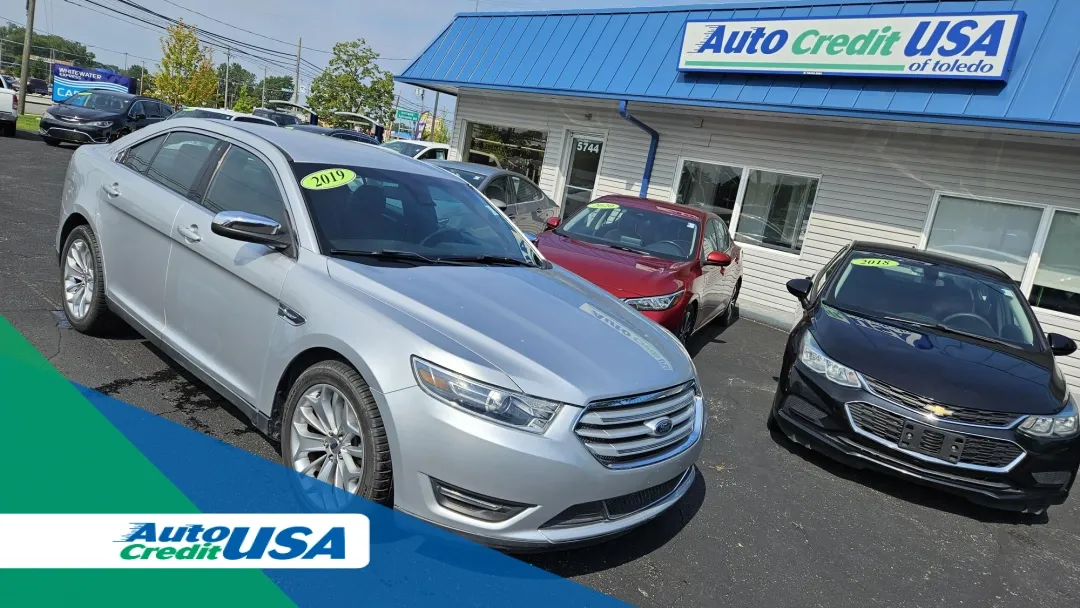 photo of 2019 Ford TAURUS LIMITED 