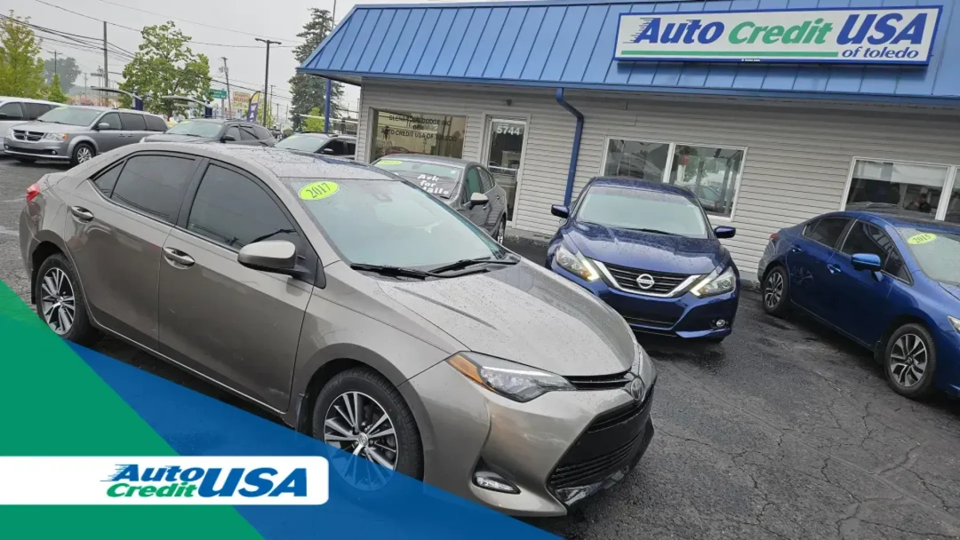 2017 Toyota COROLLA SE; LE; XLE; (5YFBURHE7HP) with an Other engine, located at 5744 Central Avenue, Toledo, OH, 43615, (419) 724-0130, 41.676781, -83.682137 - **Drive into Adventure with the 2017 Toyota Corolla - Perfect for Your Daily Commute!**<br /> <br /> Are you in the market for a reliable sedan that balances style, comfort, and efficiency? Look no further than our stunning 2017 Toyota Corolla at Auto Credit, your trusted Buy Here Pay Here dealershi - Photo#0