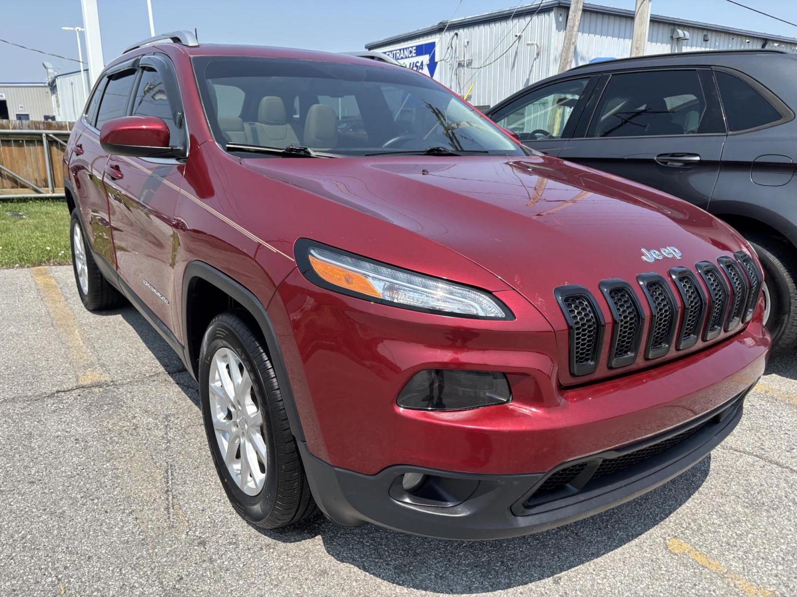 2016 Jeep Cherokee (1C4PJLCS2GW) with an Other engine, located at 100 West Coliseum Boulevard, Fort Wayne, IN, 46805, (260) 471-0567, 41.119961, -85.140312 - Are you ready to embark on your next adventure with confidence and style? Whether you're navigating the bustling streets of Fort Wayne or exploring the scenic backroads of Indiana, the 2016 Jeep Cherokee Latitude is your ideal companion. This versatile and rugged vehicle perfectly balances comfort, - Photo#0