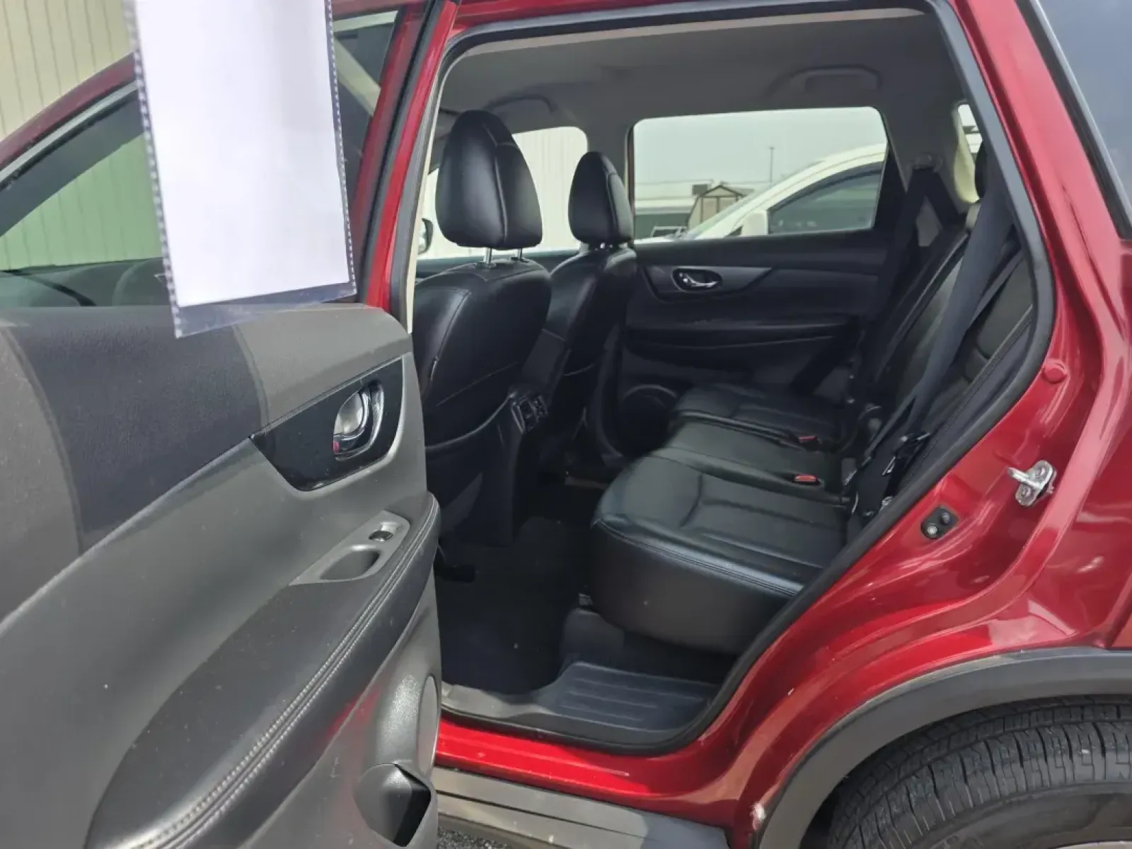 2016 Nissan ROGUE S; SL; SV (5N1AT2MT2GC) with an Other engine, located at 15 Petro Dr, Warsaw, IN, 46582, (574) 306-0055, 41.273563, -85.857544 - 2016 Nissan ROGUE S; SL; SV - Photo#5