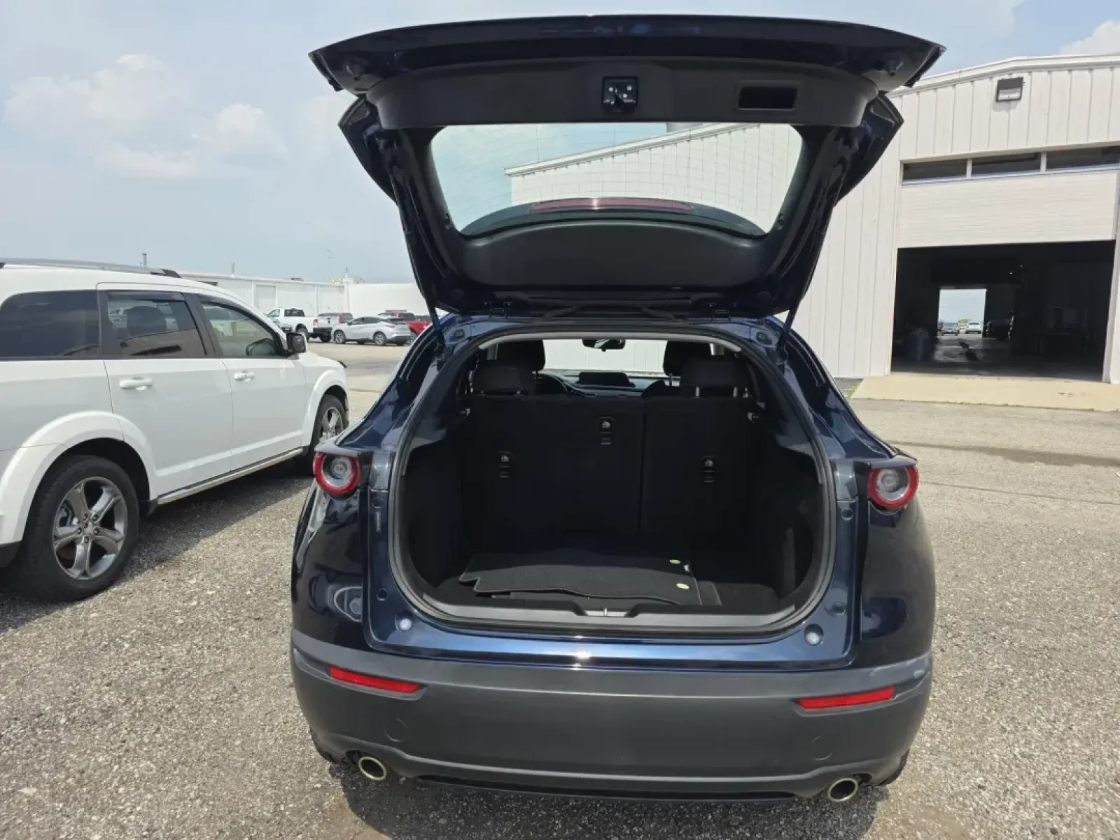 2020 Mazda CX-30 BASE (3MVDMABL4LM) with an Other engine, located at 15 Petro Dr, Warsaw, IN, 46582, (574) 306-0055, 41.273563, -85.857544 - 2020 Mazda CX-30 BASE - Photo#6