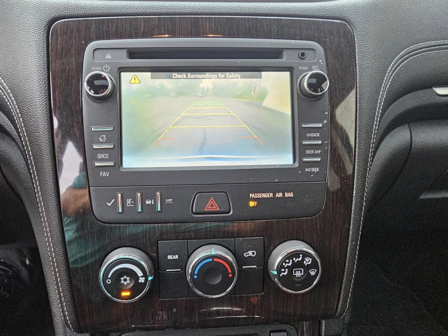 2017 WHITE Chevrolet TRAVERSE (1GNKRGKD7HJ) with an Other engine, located at 502 South Main Street, Columbia City, IN, 46725, (260) 244-4645, 41.151382, -85.490578 - **Adventure Awaits: Discover Your 2017 Chevrolet Traverse at Auto Credit!**<br /> <br /> Are you ready to elevate your family adventures or weekend getaways? Look no further than this stunning 2017 Chevrolet Traverse, available now at Auto Credit in Columbia City, Indiana. This versatile SUV is perf - Photo#10