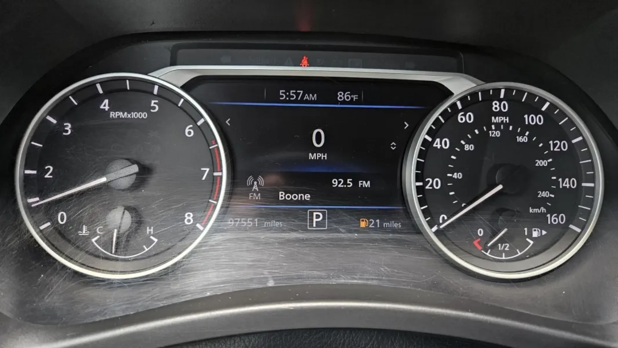 2020 Nissan SENTRA SV (3N1AB8CV6LY) with an Other engine, located at 5744 Central Avenue, Toledo, OH, 43615, (419) 724-0130, 41.676781, -83.682137 - **Drive Into Your Next Adventure with the 2020 Nissan Sentra SV! Perfect for Everyday Comfort and Style!**<br /> <br /> Are you on the lookout for a stylish, reliable sedan that fits your busy lifestyle? Look no further than this stunning 2020 Nissan Sentra SV, located right here at Auto Credit in T - Photo#6