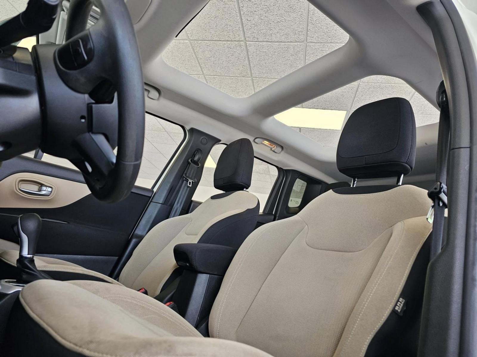 2017 WHITE Jeep Renegade (ZACCJAAB6HP) with an Other engine, located at 502 South Main Street, Columbia City, IN, 46725, (260) 244-4645, 41.151382, -85.490578 - Are you ready to elevate your adventures and redefine your daily commute? Imagine cruising confidently through Columbia City and beyond in a 2017 Jeep Renegade Sport, the perfect blend of rugged capability and urban style. This compact SUV is designed not just for the road, but for life. Whether you - Photo#5