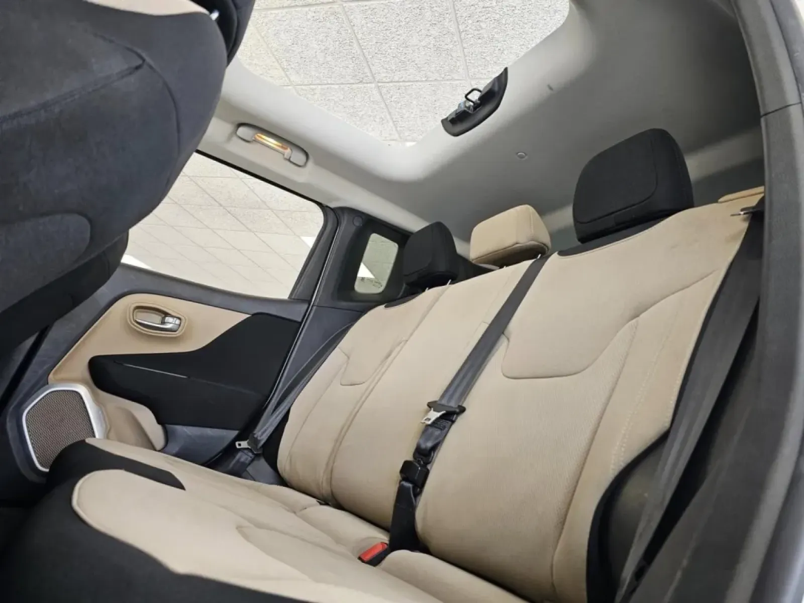 2017 WHITE Jeep Renegade (ZACCJAAB6HP) with an Other engine, located at 502 South Main Street, Columbia City, IN, 46725, (260) 244-4645, 41.151382, -85.490578 - Are you ready to elevate your adventures and redefine your daily commute? Imagine cruising confidently through Columbia City and beyond in a 2017 Jeep Renegade Sport, the perfect blend of rugged capability and urban style. This compact SUV is designed not just for the road, but for life. Whether you - Photo#3