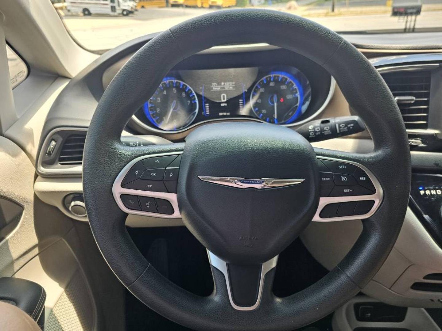 2018 GRAY Chrysler PACIFICA L (2C4RC1AG2JR) with an Other engine, located at 502 South Main Street, Columbia City, IN, 46725, (260) 244-4645, 41.151382, -85.490578 - Rev up your family adventures with this stunning 2018 Chrysler Pacifica L, now available at Auto Credit in Columbia City, Indiana! If you're looking for a spacious, stylish, and reliable van, this Pacifica is your gateway to unforgettable road trips and comfortable daily commutes. With ample space f - Photo#7