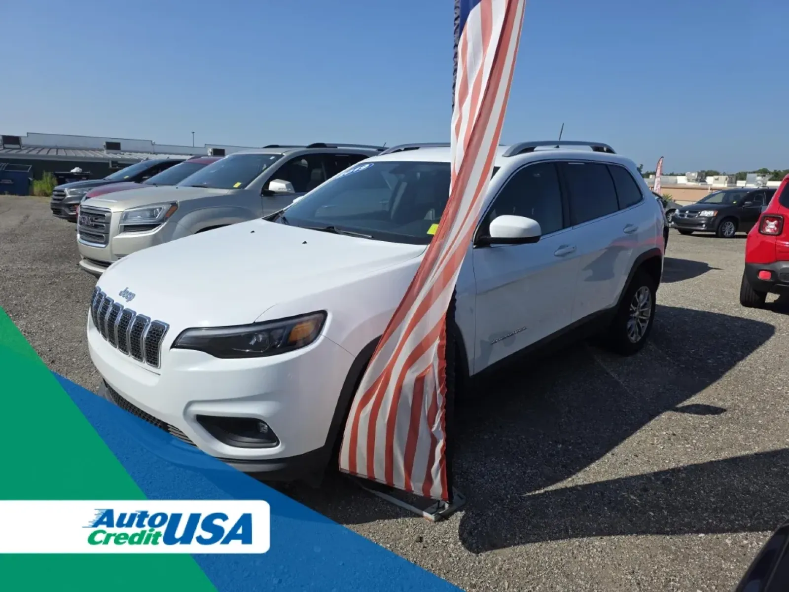 2019 Jeep Cherokee (1C4PJLLB7KD) with an Other engine, located at 15 Petro Dr, Warsaw, IN, 46582, (574) 306-0055, 41.273563, -85.857544 - Adventure awaits with this 2019 Jeep Cherokee, a perfect blend of rugged capability and urban sophistication designed for the modern explorer. Whether you're navigating through the bustling streets of Warsaw, IN, or seeking out hidden trails in nearby Winona Lake, this crossover is your ideal partne - Photo#0