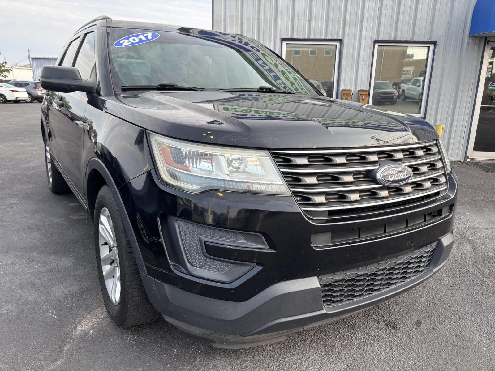 2017 Ford EXPLORER BASE (1FM5K7B80HG) with an Other engine, located at 100 West Coliseum Boulevard, Fort Wayne, IN, 46805, (260) 471-0567, 41.119961, -85.140312 - **Explore New Adventures with the 2017 Ford Explorer Base at Auto Credit in Fort Wayne, IN!**<br /> <br /> Are you ready to elevate your family's weekend adventures or daily commutes? Look no further than this robust 2017 Ford Explorer Base, now available at Auto Credit-your trusted Buy Here Pay Her - Photo#0