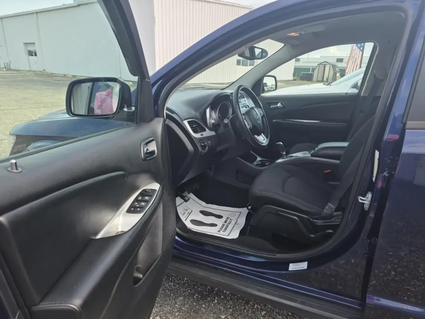 2017 Dodge Journey (3C4PDCABXHT) with an Other engine, located at 15 Petro Dr, Warsaw, IN, 46582, (574) 306-0055, 41.273563, -85.857544 - ### Discover Your Next Adventure with the 2017 Dodge Journey SE at Auto Credit - Warsaw, IN<br /> <br /> Are you searching for a versatile vehicle that can seamlessly fit into your busy lifestyle? Look no further than the 2017 Dodge Journey SE, available now at Auto Credit in Warsaw, Indiana! This s - Photo#2