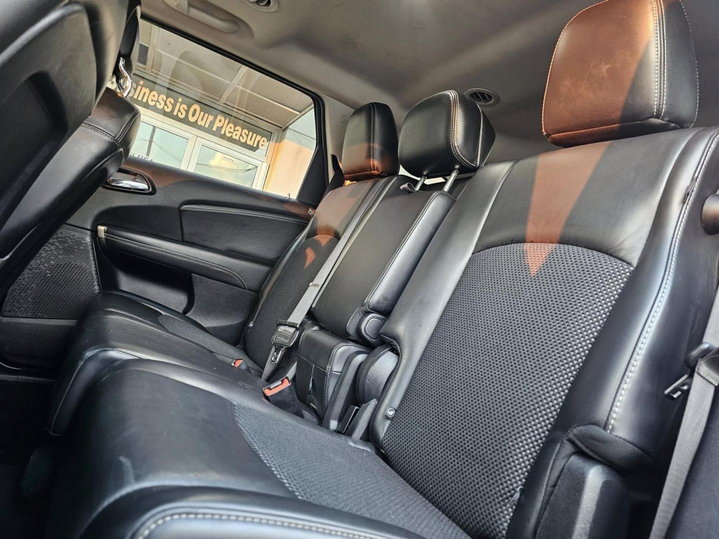 2017 BLACK /BLACK Dodge Journey Crossroad (3C4PDCGB3HT) with an 2.4L L4 DOHC 16V engine, 4A transmission, located at 502 South Main Street, Columbia City, IN, 46725, (260) 244-4645, 41.151382, -85.490578 - Photo#5