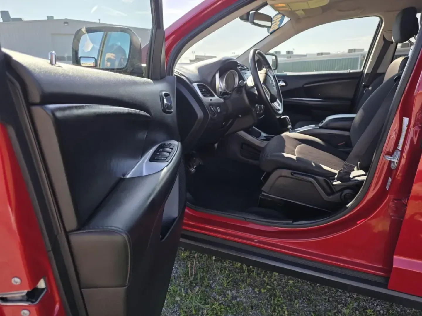 2018 Dodge Journey (3C4PDCAB0JT) with an Other engine, located at 15 Petro Dr, Warsaw, IN, 46582, (574) 306-0055, 41.273563, -85.857544 - **Unleash Your Adventure with the 2018 Dodge Journey SE at Auto Credit in Warsaw, IN!**<br /> <br /> Are you searching for a vehicle that effortlessly combines style, space, and versatility? The 2018 Dodge Journey SE is the perfect companion for weekend getaways, family road trips, and daily commute - Photo#2