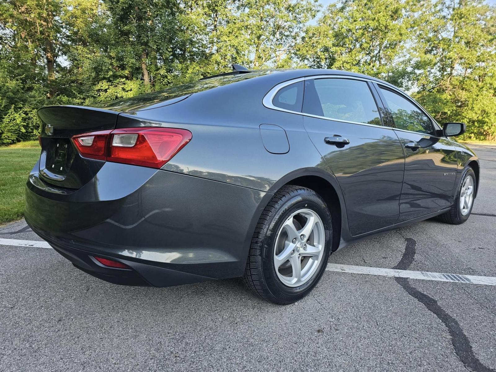 2017 GREEN /BLACK Chevrolet Malibu 1FL (1G1ZC5ST1HF) with an 1.5L L4 DOHC 16V engine, 6A transmission, located at 502 South Main Street, Columbia City, IN, 46725, (260) 244-4645, 41.151382, -85.490578 - Photo#2