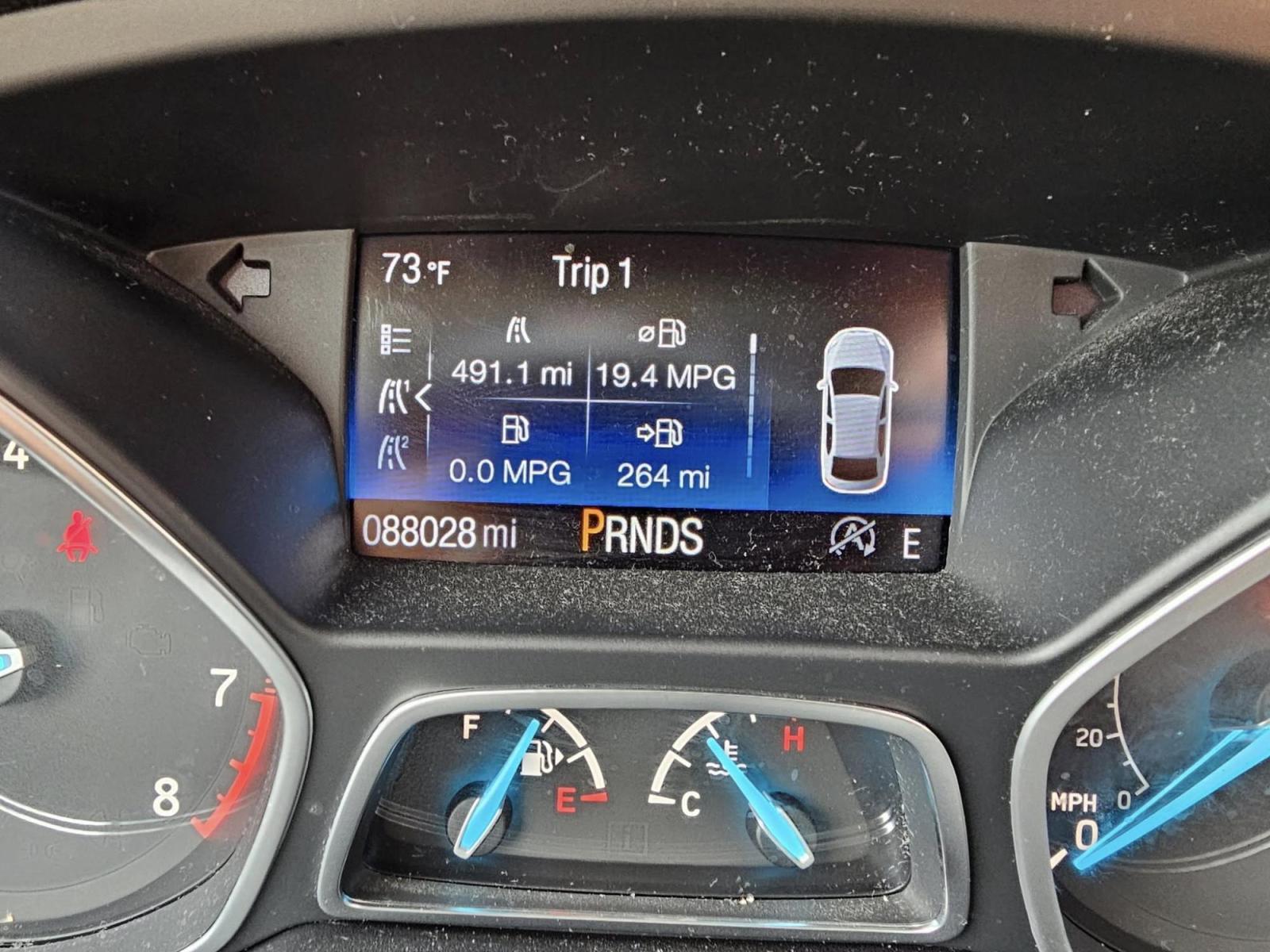 2017 Ford Escape (1FMCU0JD9HU) with an Other engine, located at 502 South Main Street, Columbia City, IN, 46725, (260) 244-4645, 41.151382, -85.490578 - **Discover Your Next Adventure with the 2017 Ford Escape Titanium at Auto Credit!**<br /> <br /> Are you ready to elevate your driving experience? Whether you're embarking on family road trips, commuting to work, or simply running errands around Columbia City, the 2017 Ford Escape Titanium is design - Photo#8