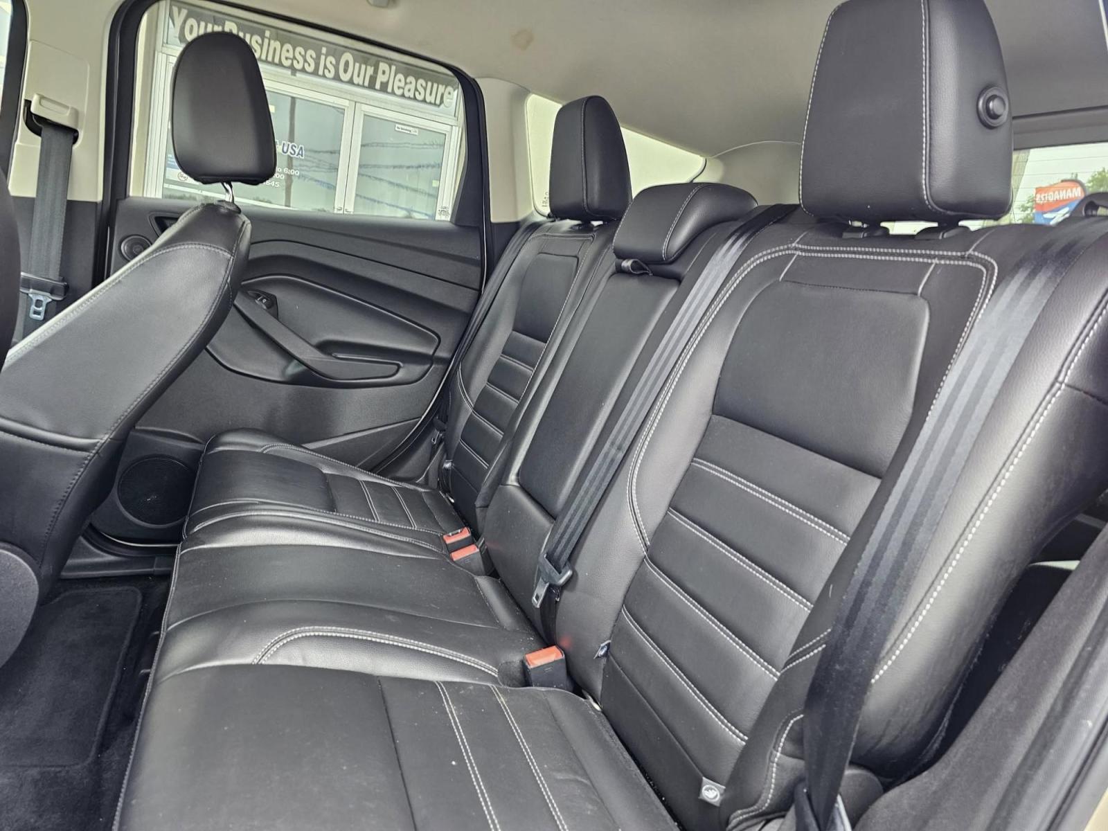 2017 Ford Escape (1FMCU0JD9HU) with an Other engine, located at 502 South Main Street, Columbia City, IN, 46725, (260) 244-4645, 41.151382, -85.490578 - **Discover Your Next Adventure with the 2017 Ford Escape Titanium at Auto Credit!**<br /> <br /> Are you ready to elevate your driving experience? Whether you're embarking on family road trips, commuting to work, or simply running errands around Columbia City, the 2017 Ford Escape Titanium is design - Photo#4