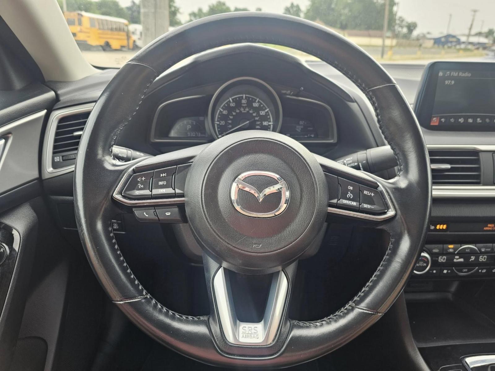 2018 WHITE /BLACK Mazda MAZDA3 Touring (3MZBN1V34JM) with an 2.5L L4 DOHC 16V engine, 6A transmission, located at 502 South Main Street, Columbia City, IN, 46725, (260) 244-4645, 41.151382, -85.490578 - Photo#7