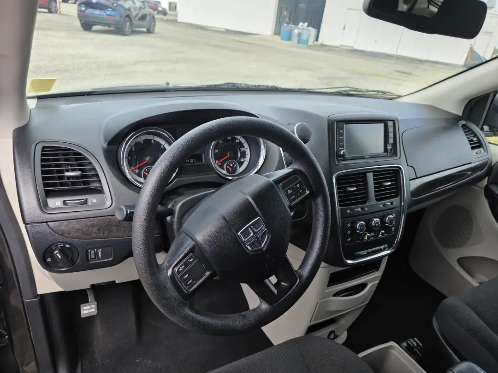 2019 Dodge Grand Caravan (2C4RDGBG8KR) with an Other engine, located at 15 Petro Dr, Warsaw, IN, 46582, (574) 306-0055, 41.273563, -85.857544 - **Explore the Open Road with the 2019 Dodge Grand Caravan Your Perfect Family Adventure Companion!**<br /> <br /> Are you ready to take your family adventures to the next level? The 2019 Dodge Grand Caravan is the ideal vehicle for growing families, weekend getaways, or anyone who values space and - Photo#3