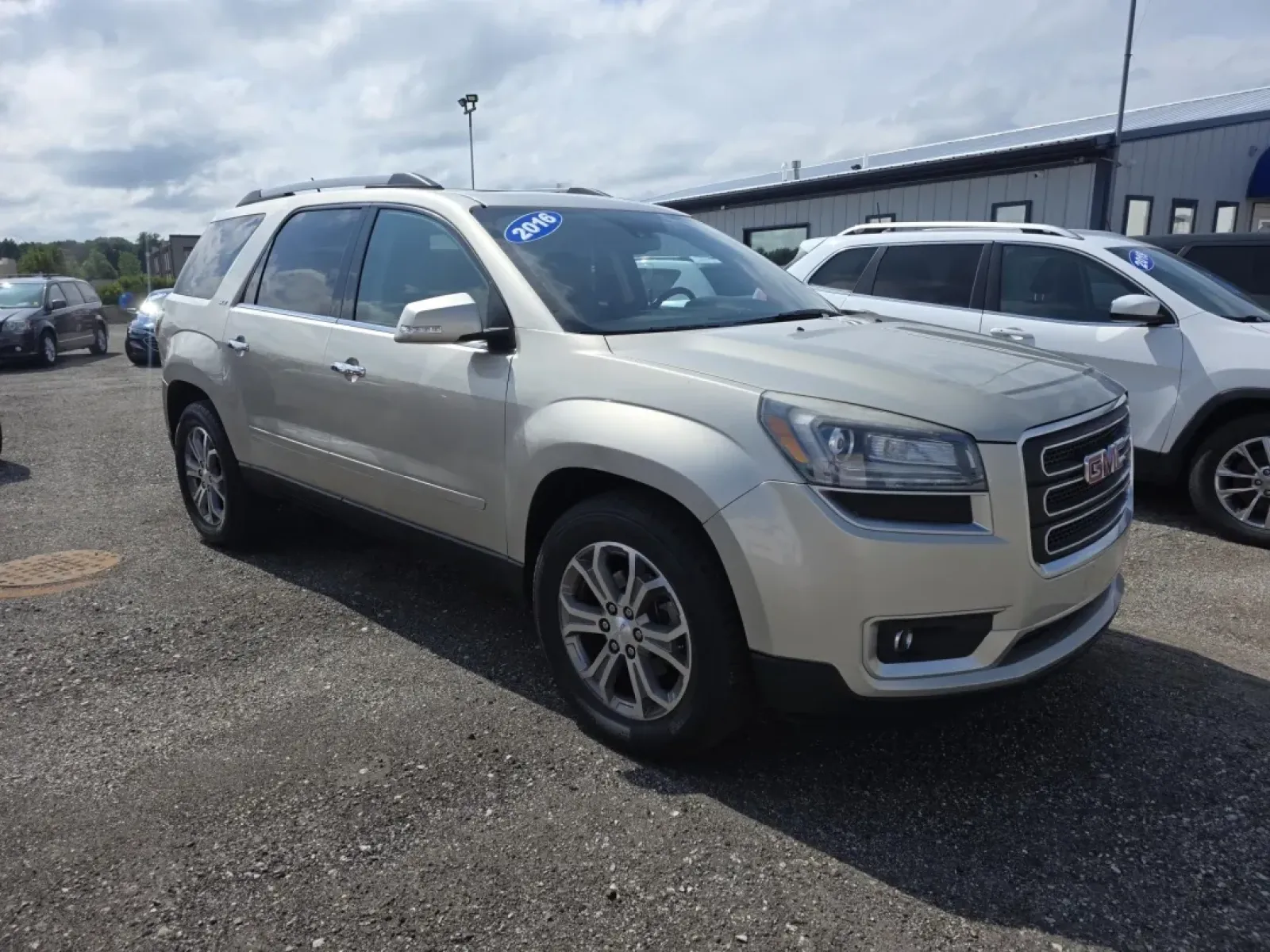 2016 GMC Acadia (1GKKRRKD1GJ) with an Other engine, located at 15 Petro Dr, Warsaw, IN, 46582, (574) 306-0055, 41.273563, -85.857544 - **Adventure Awaits with the 2016 GMC Acadia - Your Perfect Family SUV!**<br /> <br /> Are you ready to elevate your family road trips and daily commutes? The 2016 GMC Acadia is designed for those who cherish unforgettable moments on the road while ensuring comfort and safety for every passenger. Whe - Photo#9