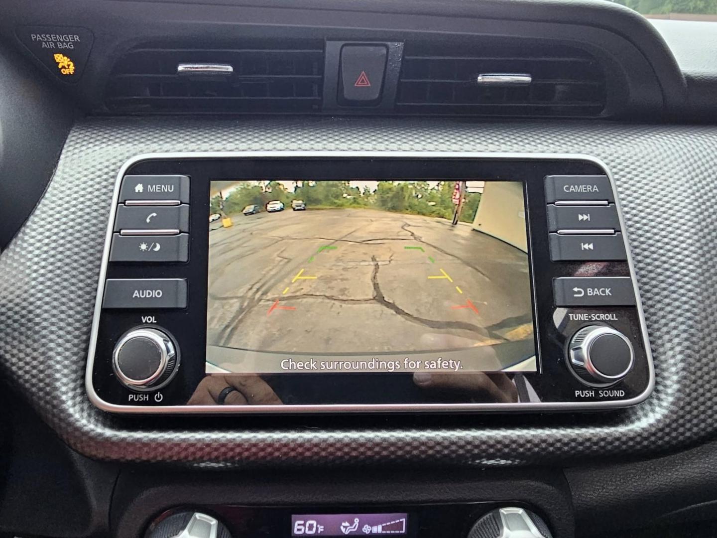2019 WHITE /BLACK Nissan Kicks S (3N1CP5CU0KL) with an 1.6L L4 engine, CVT transmission, located at 502 South Main Street, Columbia City, IN, 46725, (260) 244-4645, 41.151382, -85.490578 - Photo#8