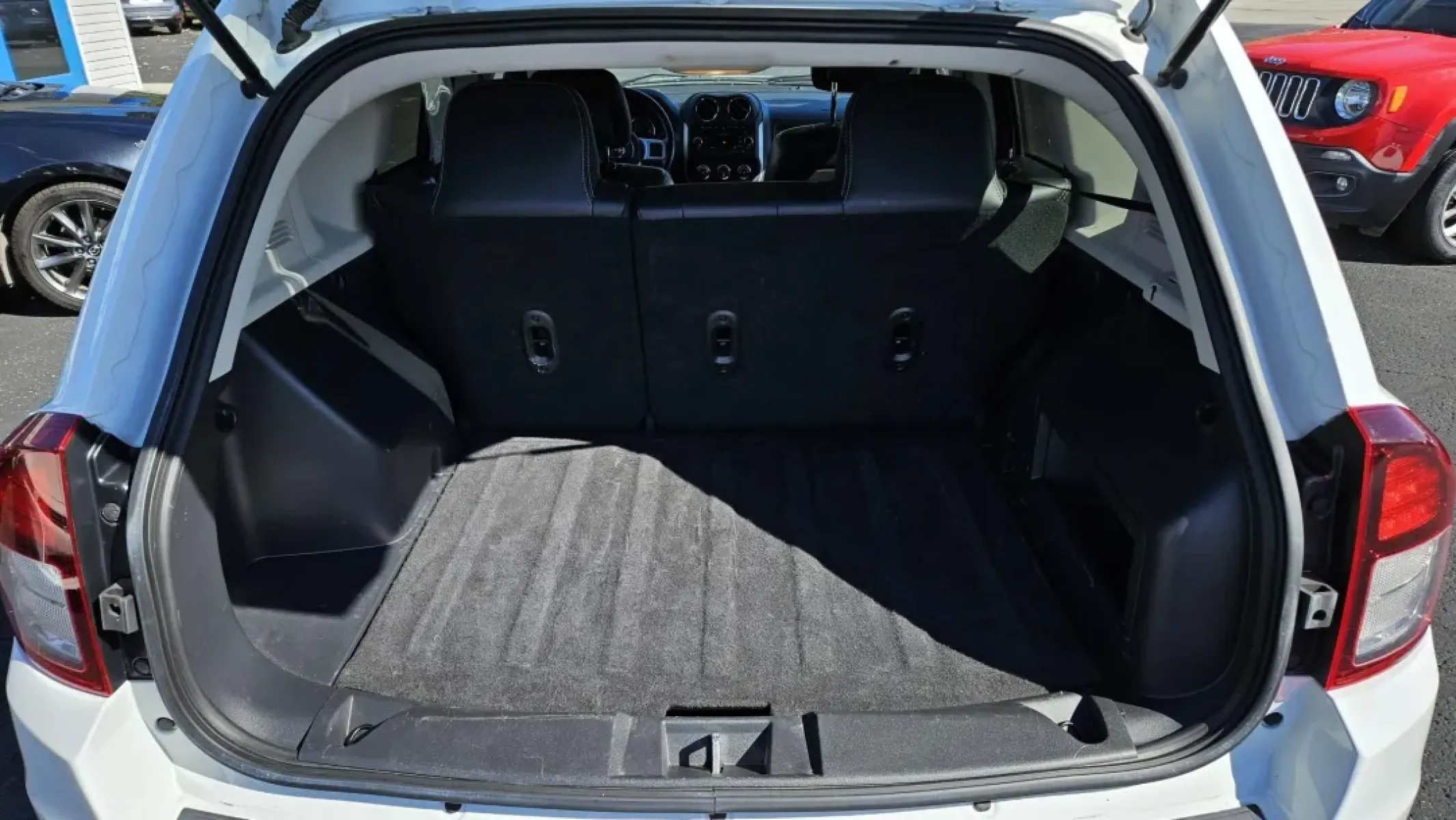 2016 Jeep Compass (1C4NJCEA7GD) with an Other engine, located at 5744 Central Avenue, Toledo, OH, 43615, (419) 724-0130, 41.676781, -83.682137 - Are you ready to embark on new adventures with a vehicle that combines style, utility, and reliability? Meet the 2016 Jeep Compass, a versatile SUV that's perfect for both city drives and weekend excursions. Whether you're navigating Toledo's busy downtown streets or heading out with family for a sc - Photo#4