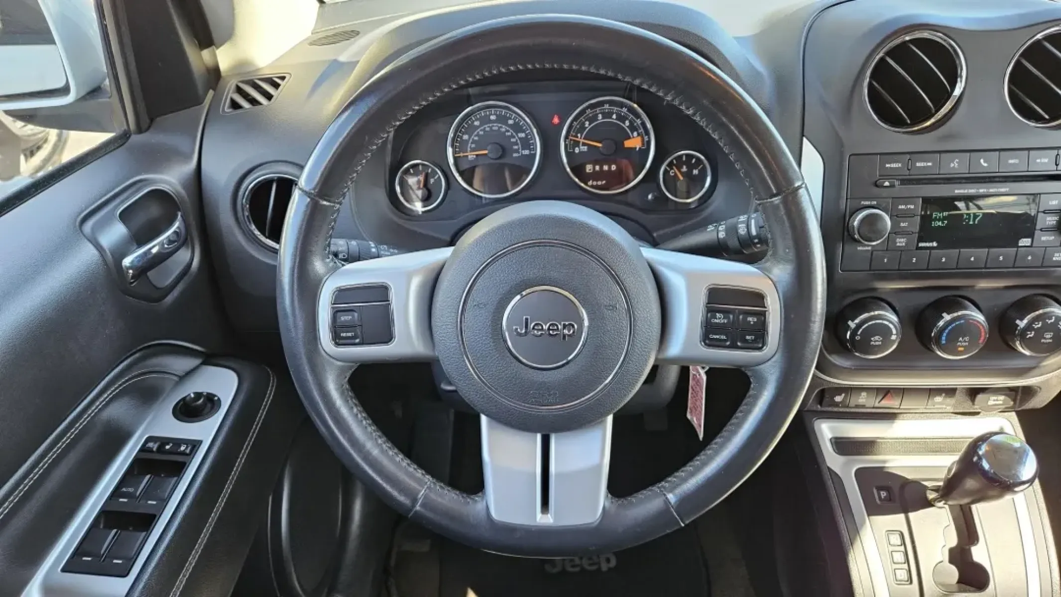 2016 Jeep Compass (1C4NJCEA7GD) with an Other engine, located at 5744 Central Avenue, Toledo, OH, 43615, (419) 724-0130, 41.676781, -83.682137 - Are you ready to embark on new adventures with a vehicle that combines style, utility, and reliability? Meet the 2016 Jeep Compass, a versatile SUV that's perfect for both city drives and weekend excursions. Whether you're navigating Toledo's busy downtown streets or heading out with family for a sc - Photo#8