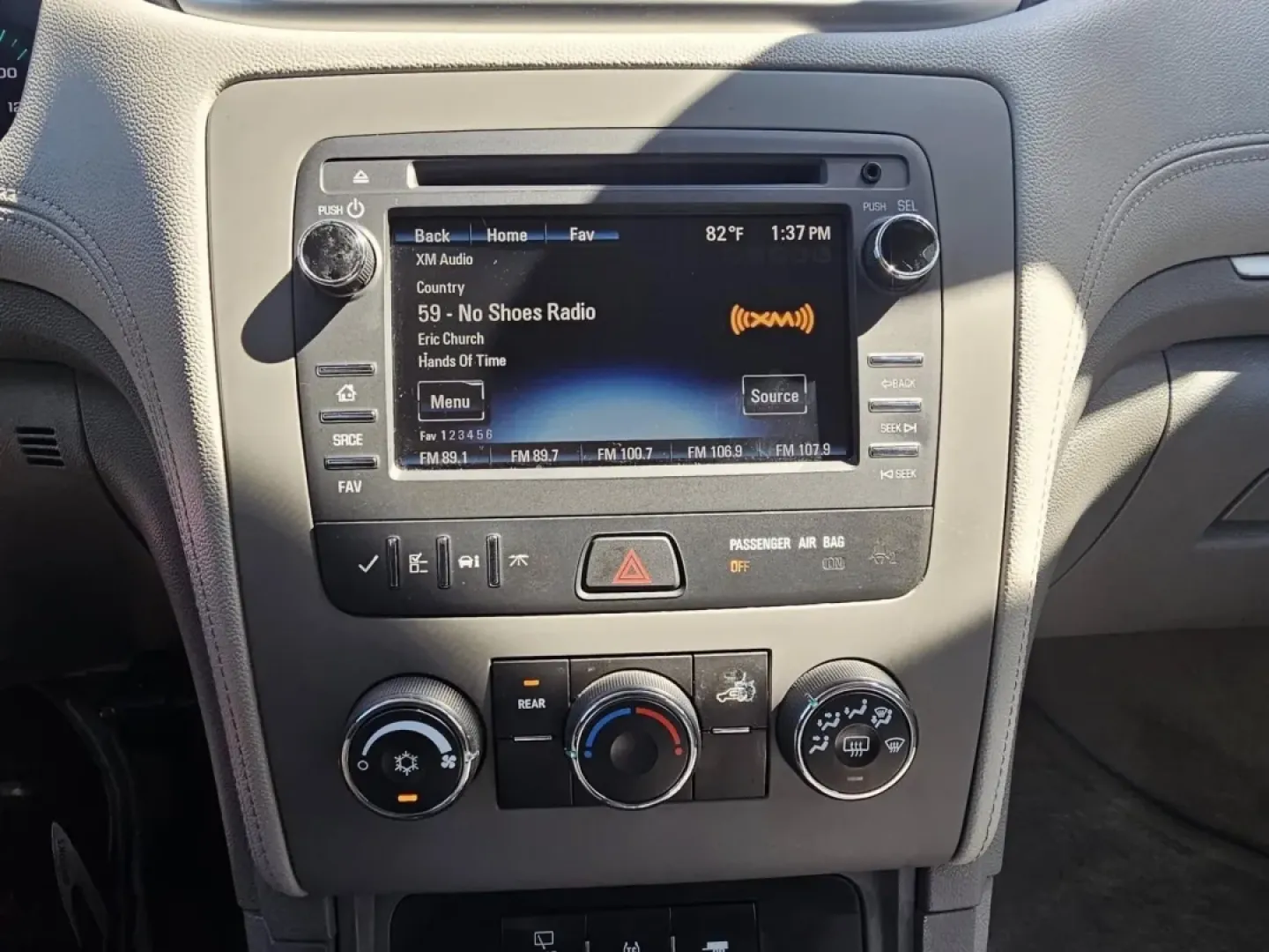 2016 Chevrolet TRAVERSE LS (1GNKRFKD9GJ) with an Other engine, located at 502 South Main Street, Columbia City, IN, 46725, (260) 244-4645, 41.151382, -85.490578 - Discover the ultimate family adventure with the 2016 Chevrolet Traverse LS, available now at Auto Credit, your trusted Buy Here Pay Here dealership in the heart of Columbia City, Indiana. Located at 502 South Main Street, we specialize in making car ownership accessible for everyone, especially for - Photo#5