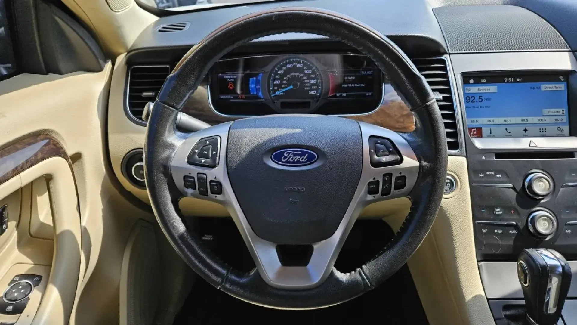 2016 Ford TAURUS LIMITED (1FAHP2F89GG) with an Other engine, located at 5744 Central Avenue, Toledo, OH, 43615, (419) 724-0130, 41.676781, -83.682137 - Are you searching for a dependable sedan that seamlessly fits into your busy lifestyle? Look no further! At Auto Credit, located at 5744 Central Avenue in Toledo, OH, we proudly present the 2016 Ford Taurus Limited-a perfect blend of comfort, style, and reliability. This sedan is an excellent choice - Photo#6