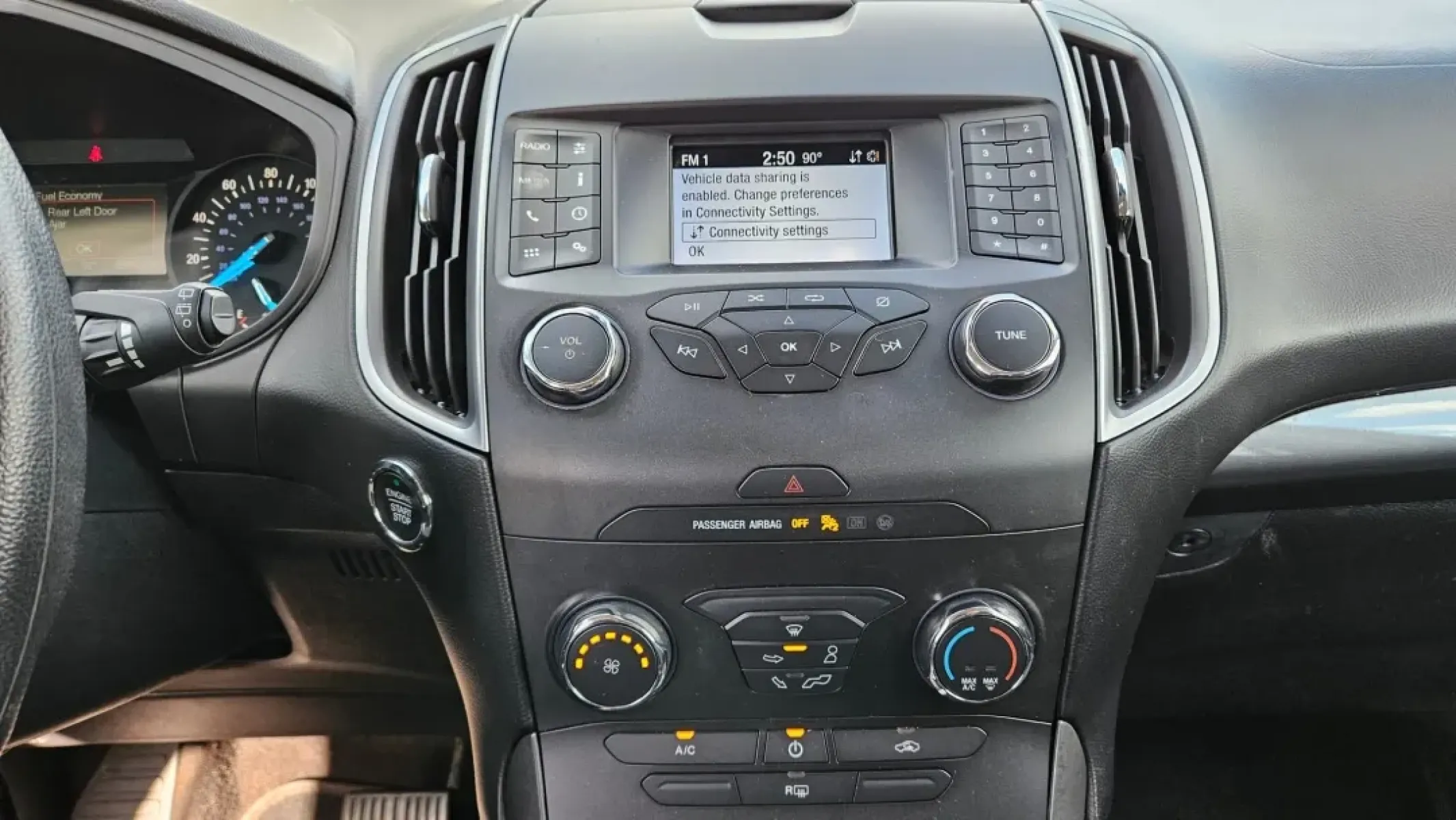 2019 Ford Edge (2FMPK3G96KB) with an Other engine, located at 5744 Central Avenue, Toledo, OH, 43615, (419) 724-0130, 41.676781, -83.682137 - Discover the perfect blend of style, comfort, and versatility with the **2019 Ford Edge**, now available at **Auto Credit in Toledo, Ohio**. Whether you're a growing family in need of a reliable SUV for school runs, or a commuter searching for a vehicle that balances functionality with a touch of fl - Photo#8