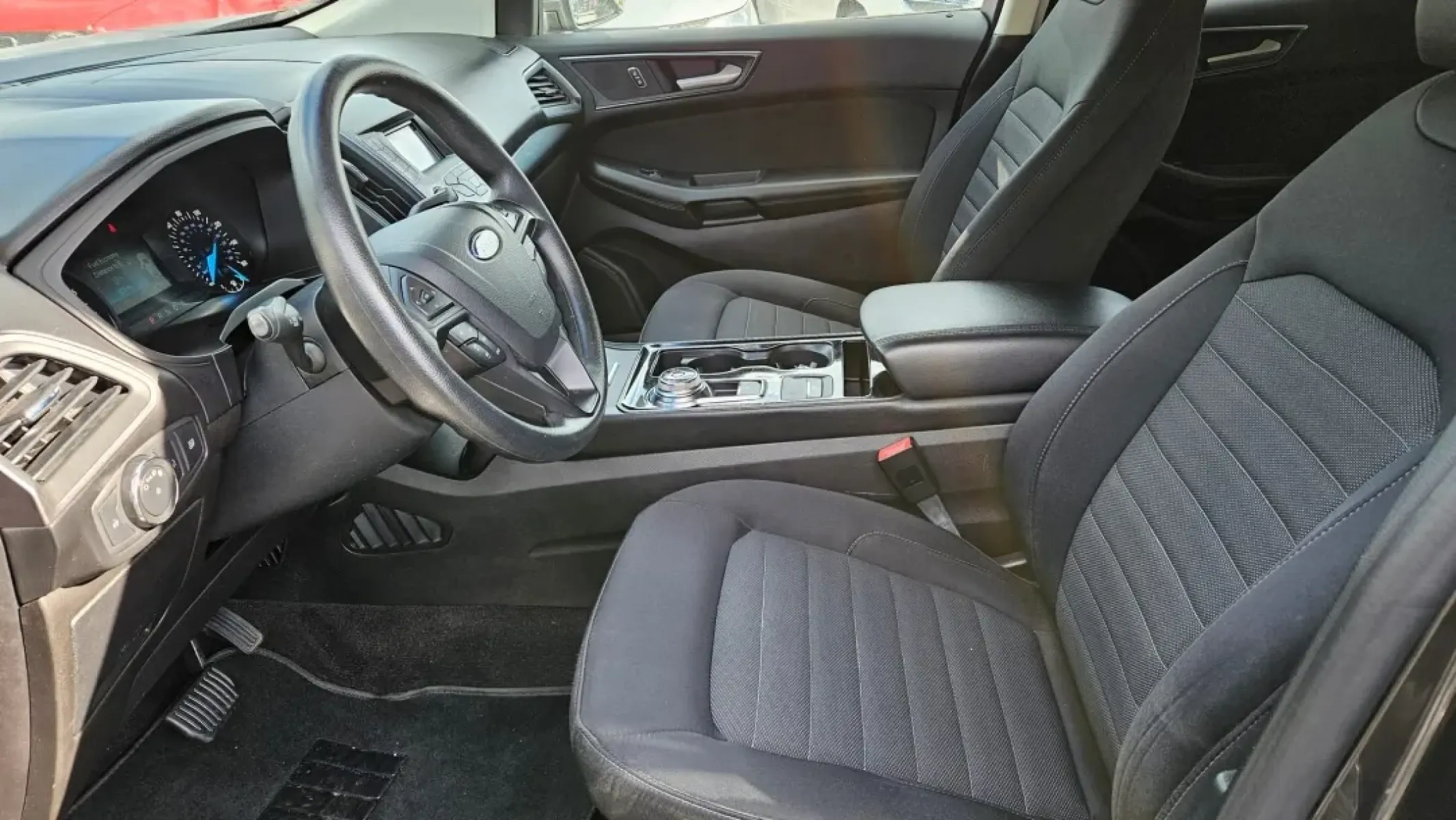 2019 Ford Edge (2FMPK3G96KB) with an Other engine, located at 5744 Central Avenue, Toledo, OH, 43615, (419) 724-0130, 41.676781, -83.682137 - Discover the perfect blend of style, comfort, and versatility with the **2019 Ford Edge**, now available at **Auto Credit in Toledo, Ohio**. Whether you're a growing family in need of a reliable SUV for school runs, or a commuter searching for a vehicle that balances functionality with a touch of fl - Photo#11