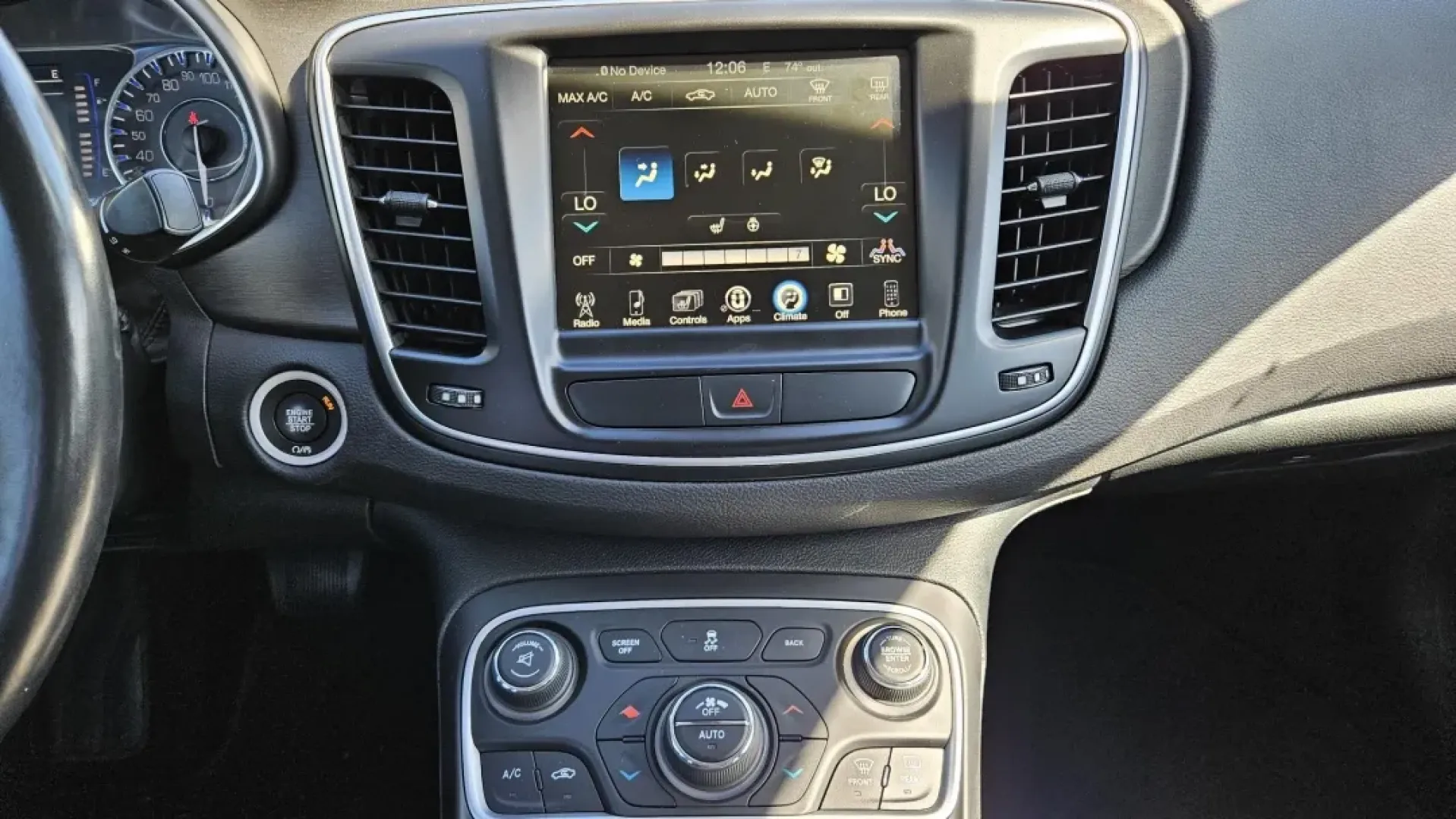 2017 Chrysler 200 LIMITED (1C3CCCAB0HN) with an Other engine, located at 5744 Central Avenue, Toledo, OH, 43615, (419) 724-0130, 41.676781, -83.682137 - **Drive Your Future with Confidence in a 2017 Chrysler 200 LIMITED at Auto Credit in Toledo, OH!**<br /> <br /> Are you ready to elevate your daily commute with a vehicle that combines style, reliability, and affordability? Look no further than this stunning 2017 Chrysler 200 LIMITED, available now - Photo#10