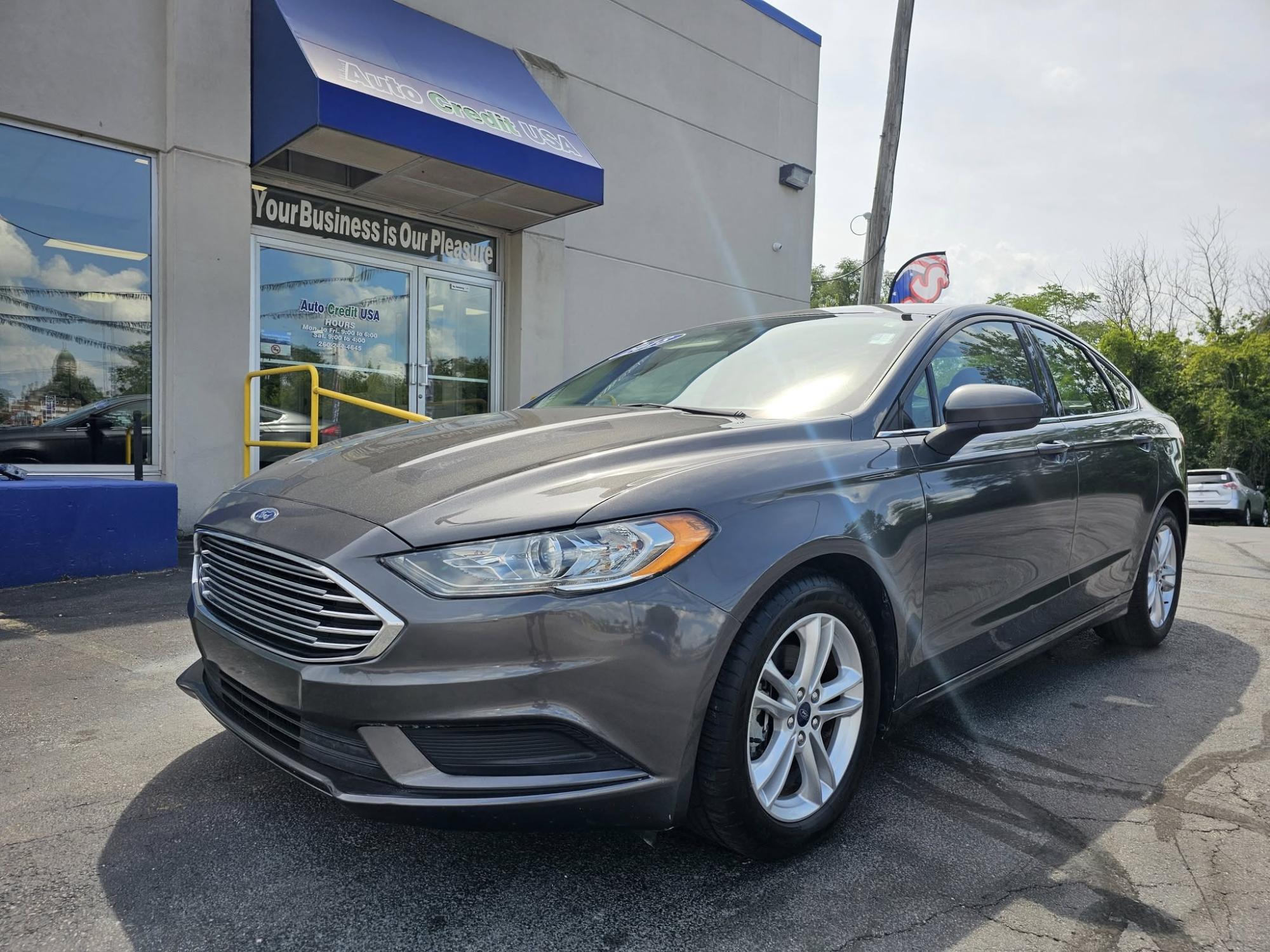 photo of 2018 Ford FUSION SE 