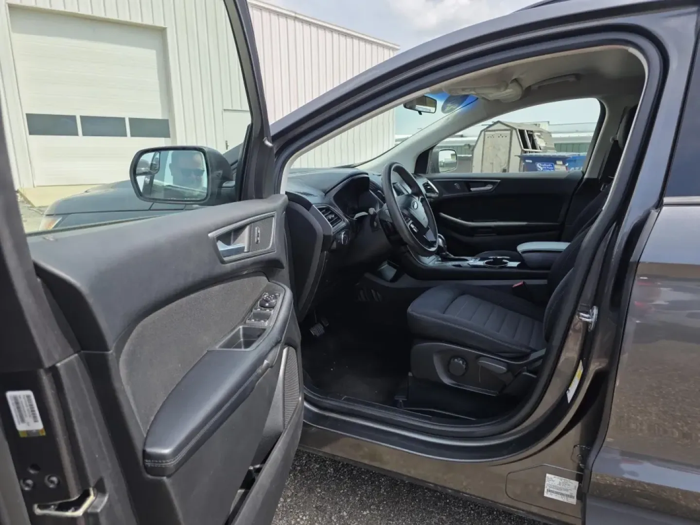 2018 Ford Edge (2FMPK4G94JB) with an Other engine, located at 15 Petro Dr, Warsaw, IN, 46582, (574) 306-0055, 41.273563, -85.857544 - **Adventure Awaits: Discover the 2018 Ford Edge at Auto Credit in Warsaw, IN!**<br /> <br /> Are you searching for the perfect blend of style, comfort, and reliability for your next family road trip or daily commute? Look no further! The 2018 Ford Edge is an outstanding SUV that offers ample space, - Photo#2