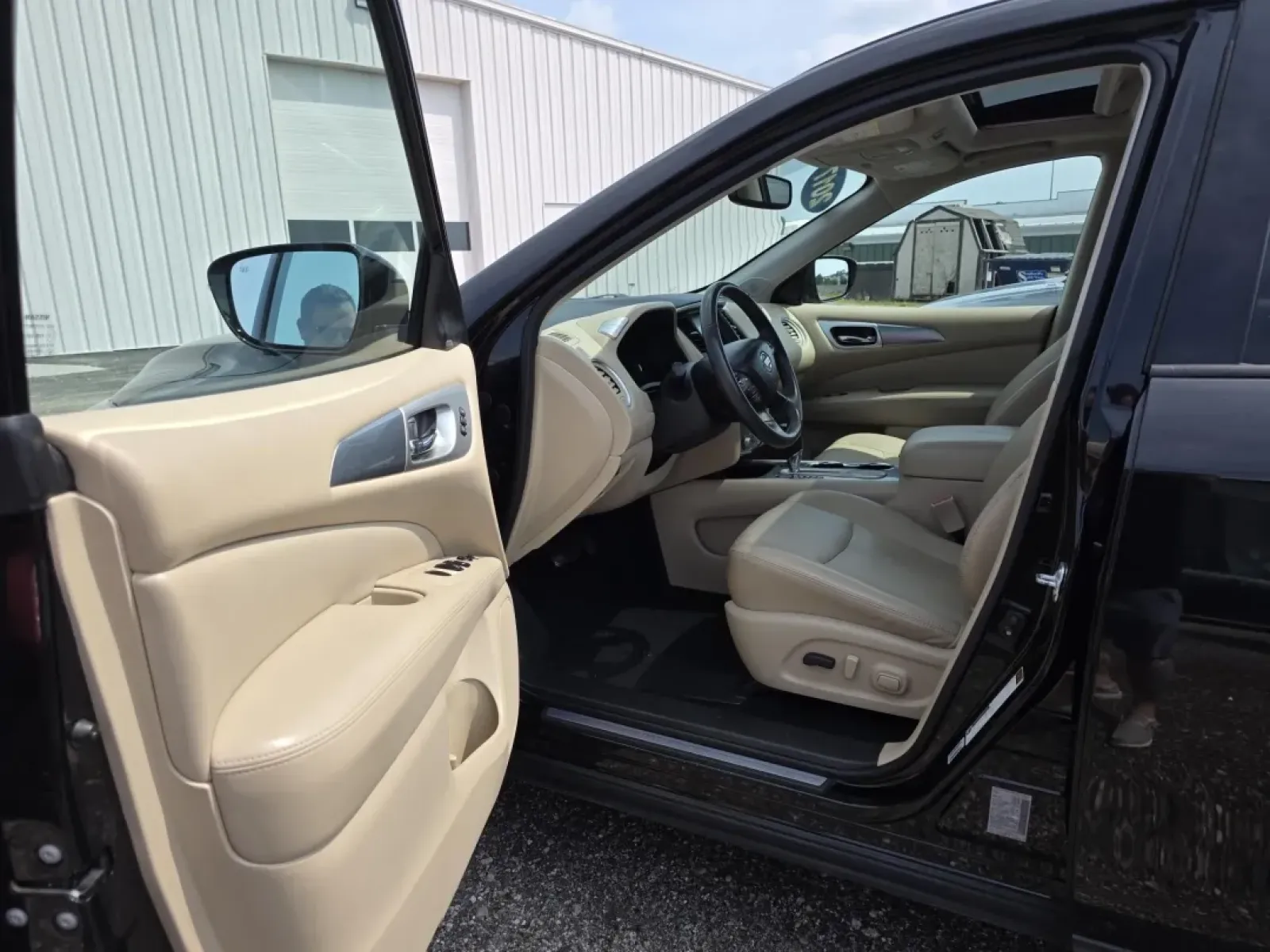 2017 Nissan PATHFINDER S; SL; PL (5N1DR2MN7HC) with an Other engine, located at 15 Petro Dr, Warsaw, IN, 46582, (574) 306-0055, 41.273563, -85.857544 - **Unlock Adventure with the 2017 Nissan Pathfinder - Your Next Family Journey Awaits!**<br /> <br /> Are you ready to elevate your family outings or weekend adventures? The 2017 Nissan Pathfinder is the perfect vehicle for those who crave versatility and comfort while on the road. Imagine loading up - Photo#2