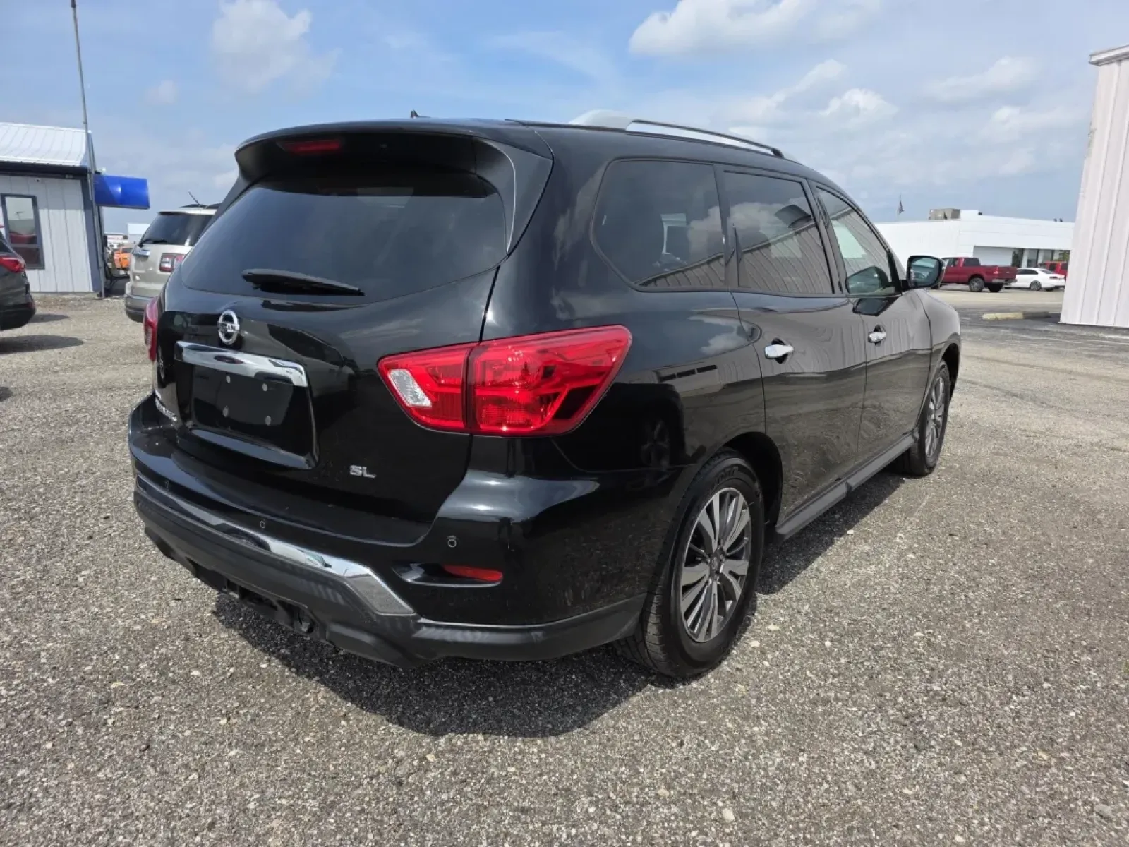 2017 Nissan PATHFINDER S; SL; PL (5N1DR2MN7HC) with an Other engine, located at 15 Petro Dr, Warsaw, IN, 46582, (574) 306-0055, 41.273563, -85.857544 - **Unlock Adventure with the 2017 Nissan Pathfinder - Your Next Family Journey Awaits!**<br /> <br /> Are you ready to elevate your family outings or weekend adventures? The 2017 Nissan Pathfinder is the perfect vehicle for those who crave versatility and comfort while on the road. Imagine loading up - Photo#8