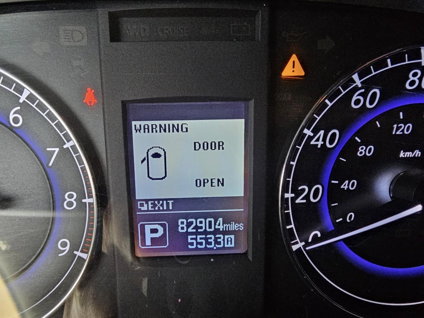 2016 WHITE Infiniti QX50 (JN1BJ0RP1GM) with an Other engine, located at 502 South Main Street, Columbia City, IN, 46725, (260) 244-4645, 41.151382, -85.490578 - Are you ready to elevate your driving experience? The 2016 Infiniti QX50 is more than just a vehicle; it's a lifestyle upgrade designed for those who crave both luxury and practicality. Perfect for growing families or anyone who enjoys weekend adventures, this stylish SUV is ready to take you wherev - Photo#10