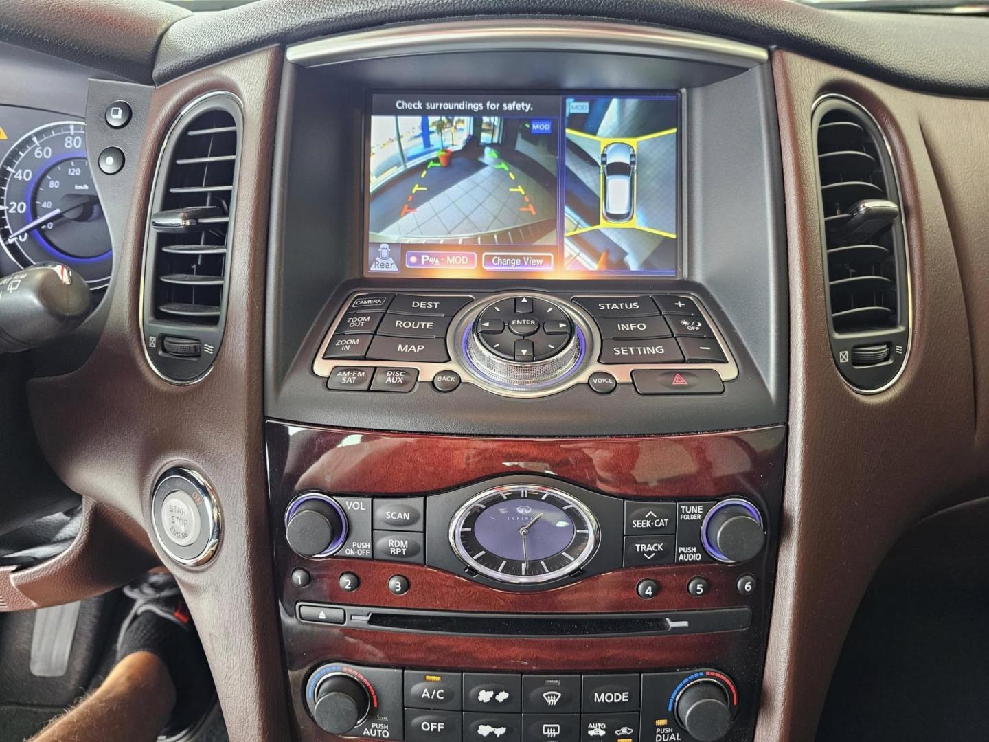 2016 WHITE Infiniti QX50 (JN1BJ0RP1GM) with an Other engine, located at 502 South Main Street, Columbia City, IN, 46725, (260) 244-4645, 41.151382, -85.490578 - Are you ready to elevate your driving experience? The 2016 Infiniti QX50 is more than just a vehicle; it's a lifestyle upgrade designed for those who crave both luxury and practicality. Perfect for growing families or anyone who enjoys weekend adventures, this stylish SUV is ready to take you wherev - Photo#11