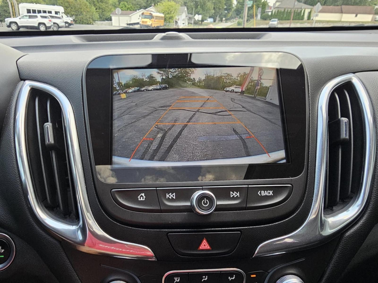 2018 SILVER Chevrolet EQUINOX (2GNAXSEV5J6) with an Other engine, located at 502 South Main Street, Columbia City, IN, 46725, (260) 244-4645, 41.151382, -85.490578 - **Drive Your Adventures with Confidence in this 2018 Chevrolet Equinox!**<br /> <br /> Are you ready to embrace the freedom of the open road? Whether it's a weekend getaway with friends, a daily commute to work, or simply running errands around Columbia City, IN, the 2018 Chevrolet Equinox is your u - Photo#9