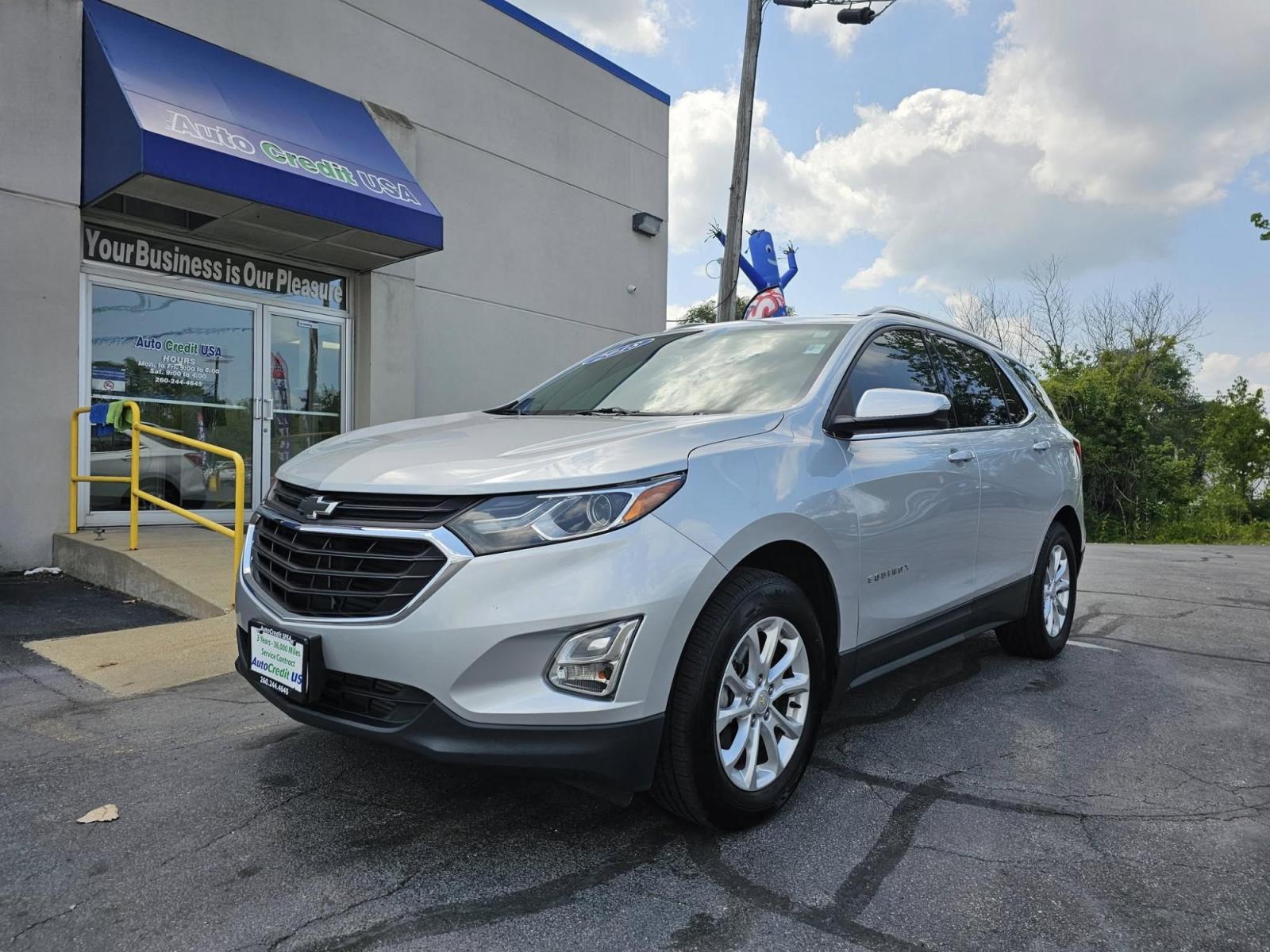 2018 SILVER Chevrolet EQUINOX (2GNAXSEV5J6) with an Other engine, located at 502 South Main Street, Columbia City, IN, 46725, (260) 244-4645, 41.151382, -85.490578 - **Drive Your Adventures with Confidence in this 2018 Chevrolet Equinox!**<br /> <br /> Are you ready to embrace the freedom of the open road? Whether it's a weekend getaway with friends, a daily commute to work, or simply running errands around Columbia City, IN, the 2018 Chevrolet Equinox is your u - Photo#0