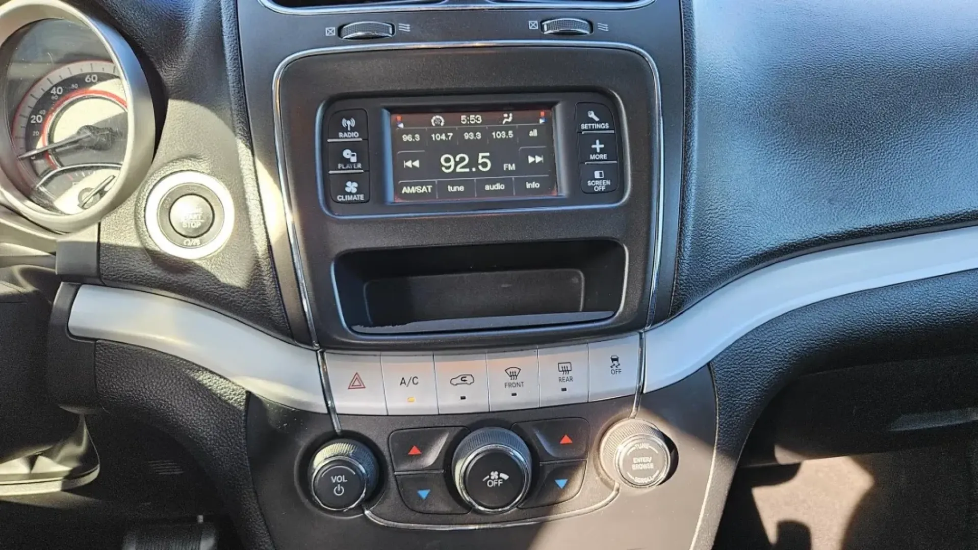 2019 Dodge Journey (3C4PDCBB0KT) with an Other engine, located at 5744 Central Avenue, Toledo, OH, 43615, (419) 724-0130, 41.676781, -83.682137 - **Unleash Your Adventurous Spirit with the 2019 Dodge Journey - Perfect for Family Excursions and Weekend Getaways!**<br /> <br /> Are you ready to elevate your family outings or weekend adventures? The 2019 Dodge Journey is here to provide the versatility and reliability you need to make unforgetta - Photo#11