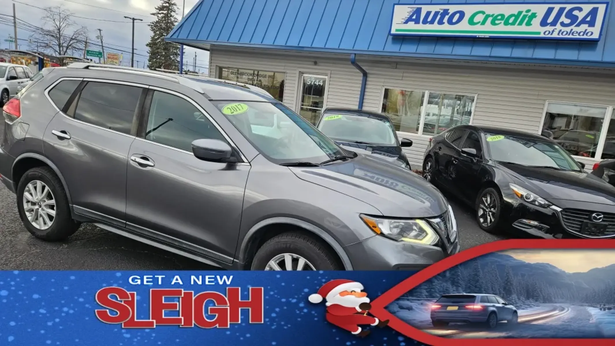 2017 Nissan Rogue (KNMAT2MVXHP) with an Other engine, located at 5744 Central Avenue, Toledo, OH, 43615, (419) 724-0130, 41.676781, -83.682137 - **Discover Your Next Adventure in the 2017 Nissan Rogue Perfect for Family Outings or Daily Commutes!**<br /> <br /> Are you ready to elevate your driving experience? The 2017 Nissan Rogue is the perfect SUV for families, commuters, and weekend adventurers alike. With its spacious interior, advance - Photo#0