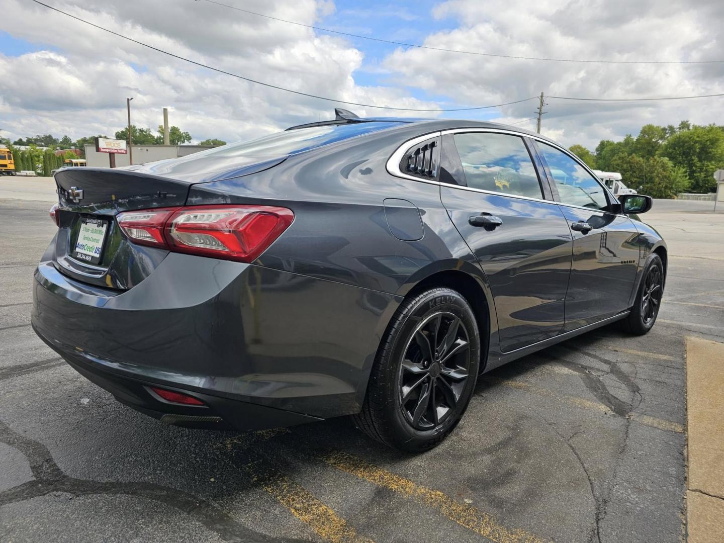 2021 BLUE /BLACK Chevrolet Malibu LT (1G1ZD5ST3MF) with an 1.5L L4 DOHC 16V engine, 6A transmission, located at 502 South Main Street, Columbia City, IN, 46725, (260) 244-4645, 41.151382, -85.490578 - Photo#2