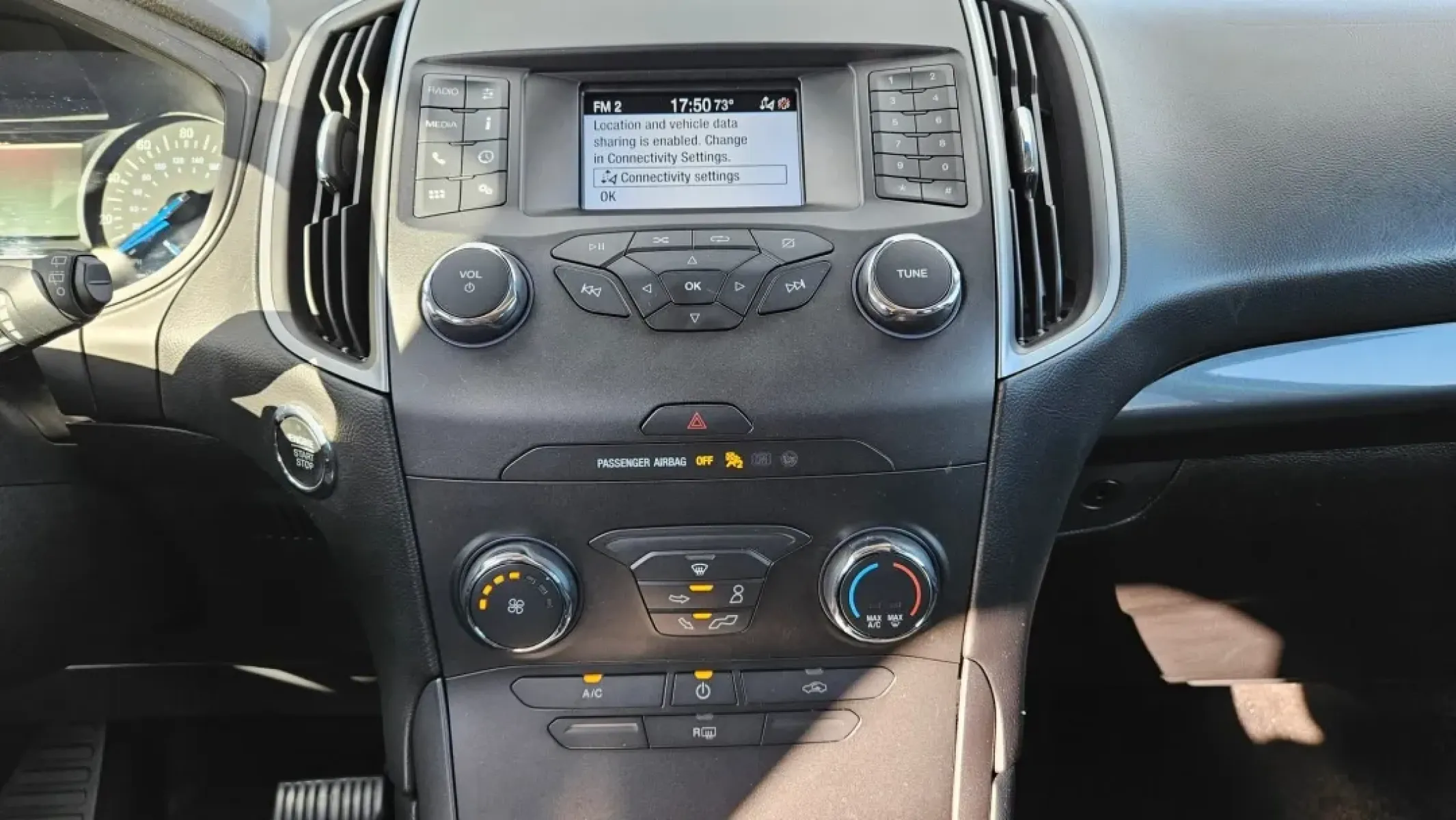 2019 Ford Edge (2FMPK4G93KB) with an Other engine, located at 5744 Central Avenue, Toledo, OH, 43615, (419) 724-0130, 41.676781, -83.682137 - Discover the ultimate blend of style, comfort, and versatility with this 2019 Ford Edge, perfect for growing families or anyone seeking a reliable vehicle for daily commutes or weekend adventures. With its impressive cargo space and advanced safety features, this SUV is designed to elevate your driv - Photo#9