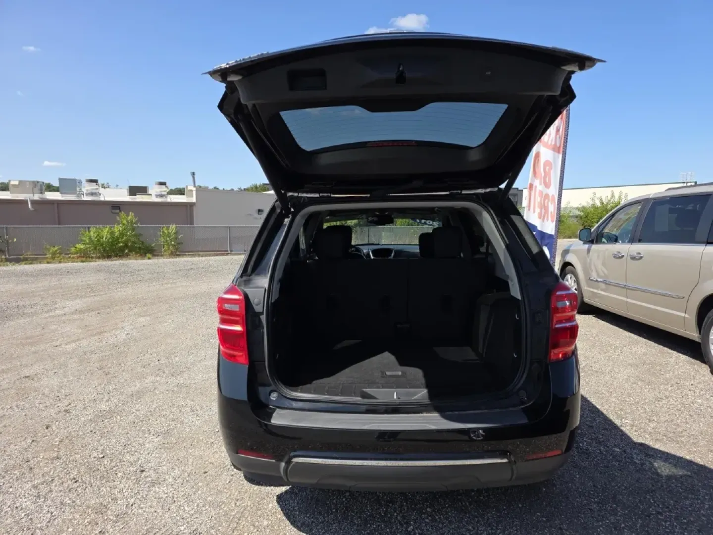 2017 Chevrolet EQUINOX PREMIER (2GNALDEKXH6) with an Other engine, located at 15 Petro Dr, Warsaw, IN, 46582, (574) 306-0055, 41.273563, -85.857544 - Are you in search of a versatile vehicle that can keep up with your dynamic lifestyle while providing comfort and reliability? Look no further than this stunning 2017 Chevrolet Equinox Premier, available now at Auto Credit in Warsaw, Indiana. Whether you're navigating long commutes, shuttling growin - Photo#6