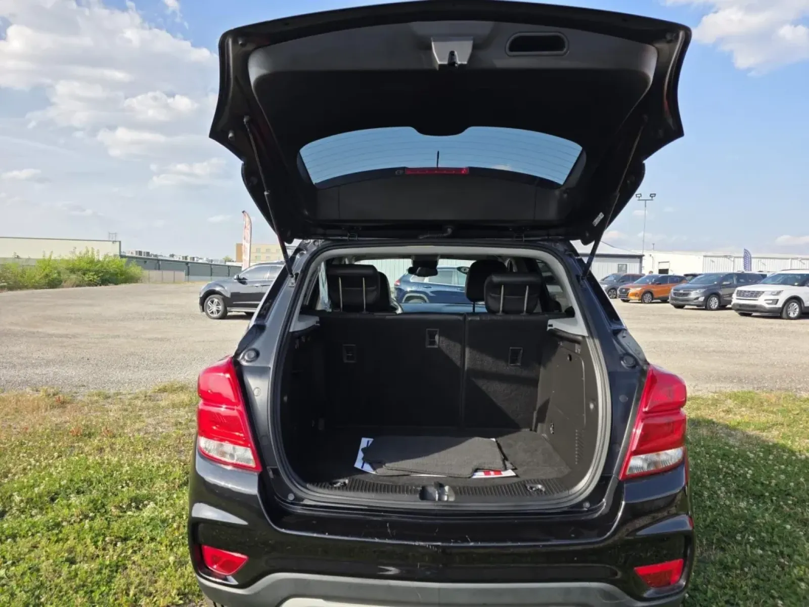 2020 Chevrolet TRAX 1LT (KL7CJLSB0LB) with an Other engine, located at 15 Petro Dr, Warsaw, IN, 46582, (574) 306-0055, 41.273563, -85.857544 - Embrace the freedom of the open road with the 2020 Chevrolet Trax 1LT, a versatile and stylish wagon that's perfect for budget-conscious buyers seeking a reliable vehicle for daily commutes or family adventures. Whether you're navigating the bustling streets of Warsaw or heading out for a weekend ge - Photo#12