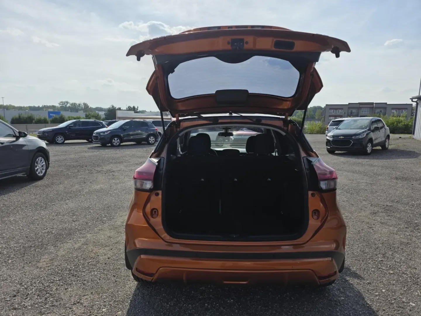 2021 Nissan KICKS SR; S; SV (3N1CP5CV4ML) with an Other engine, located at 15 Petro Dr, Warsaw, IN, 46582, (574) 306-0055, 41.273563, -85.857544 - Are you ready to elevate your daily commute or embark on new weekend adventures? If you're looking for a vehicle that perfectly balances style, practicality, and affordability, the 2021 Nissan KICKS SR is an outstanding choice. This versatile hatchback is not only ideal for urban driving but also gr - Photo#6