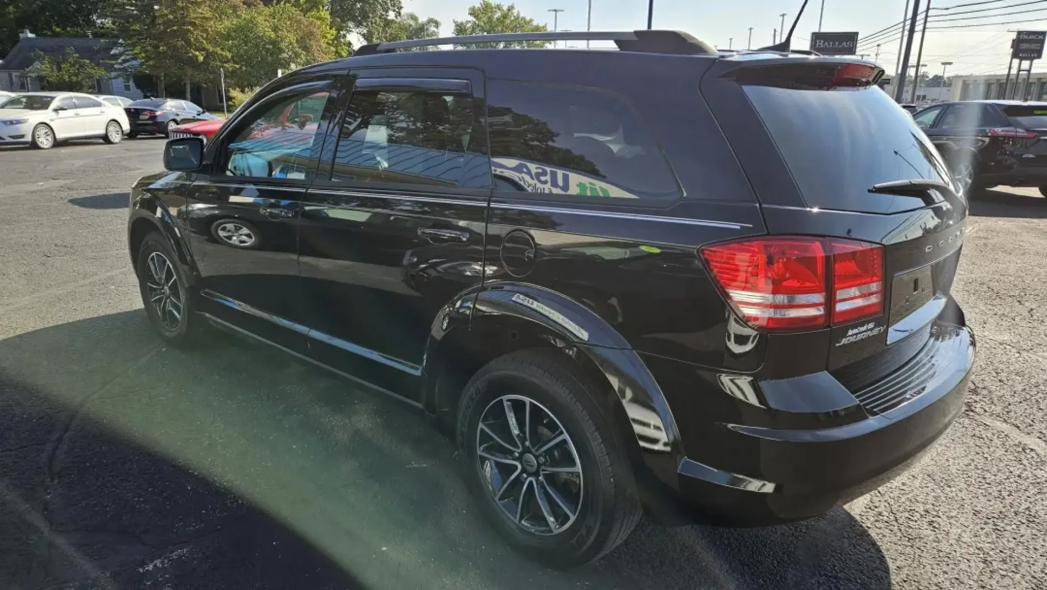 2018 Dodge Journey (3C4PDCAB7JT) with an Other engine, located at 5744 Central Avenue, Toledo, OH, 43615, (419) 724-0130, 41.676781, -83.682137 - **Adventure Awaits: 2018 Dodge Journey - Your Next Family SUV!**<br /> <br /> Embrace the journey of life with the 2018 Dodge Journey, a versatile SUV designed for families on the go and adventurers at heart! Whether you're navigating the bustling streets of Toledo or embarking on a weekend getaway - Photo#2