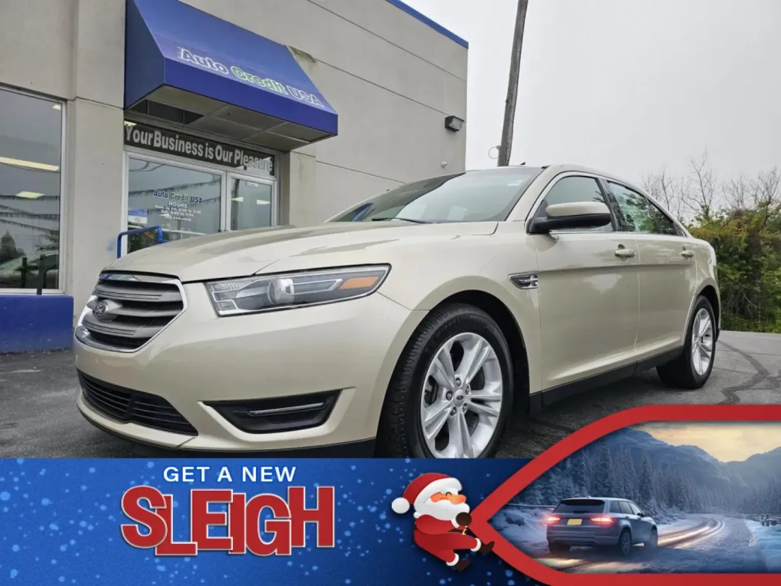 2017 GOLD Ford Taurus (1FAHP2E81HG) with an Other engine, located at 502 South Main Street, Columbia City, IN, 46725, (260) 244-4645, 41.151382, -85.490578 - Are you in the market for a reliable sedan that seamlessly fits into your busy lifestyle? Whether you're commuting to work, running errands, or embarking on weekend adventures, the 2017 Ford Taurus is an excellent choice for those seeking comfort, style, and performance. This spacious sedan is perfe - Photo#0